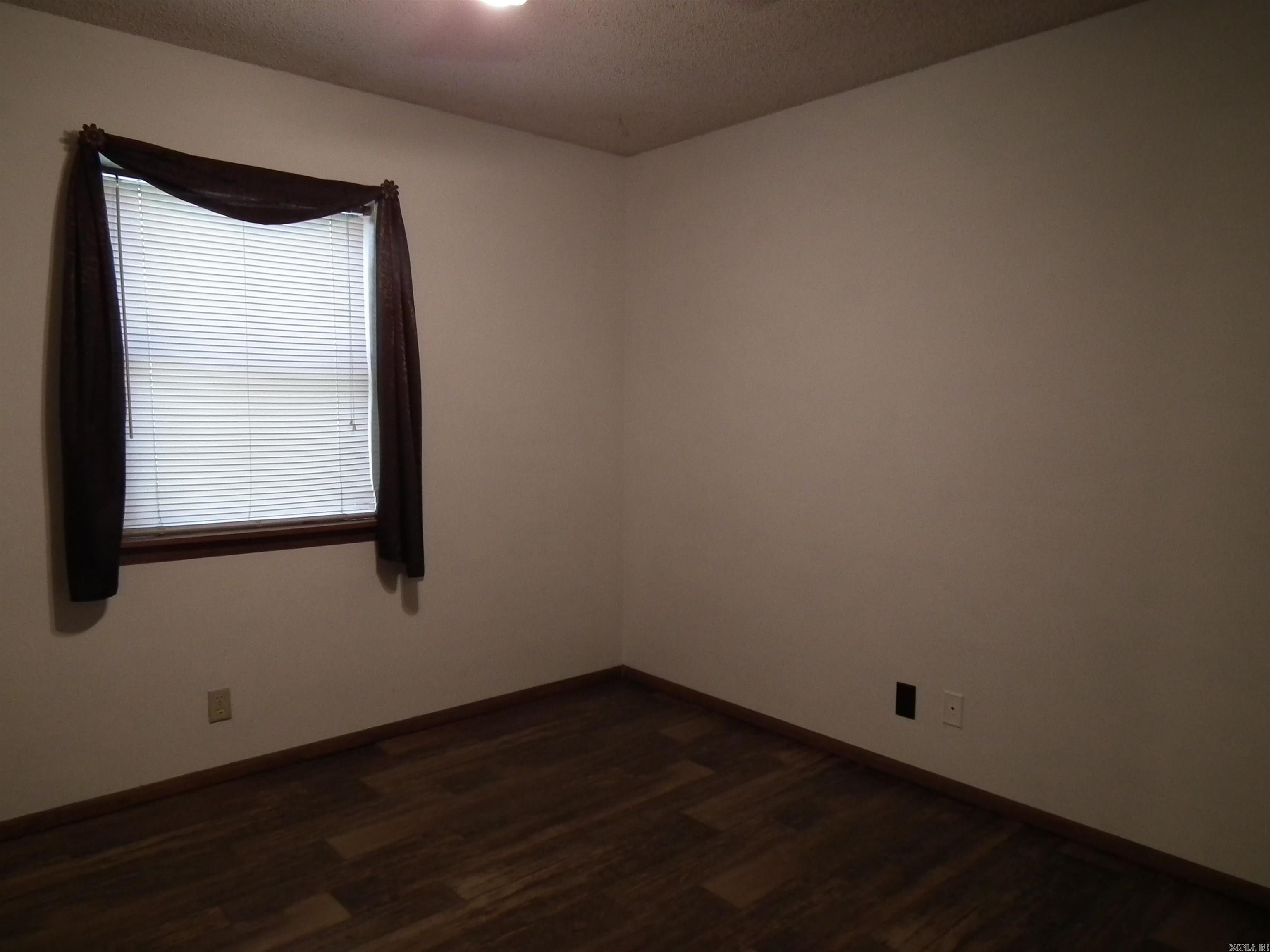 1433  Robinwood  Heber Springs, AR