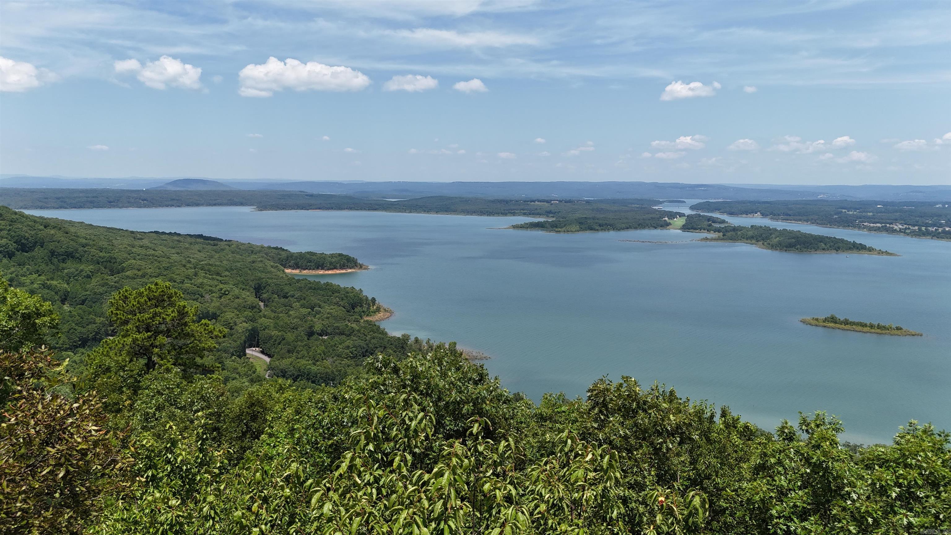 200 Diamond Pointe Road Quitman, AR 72131