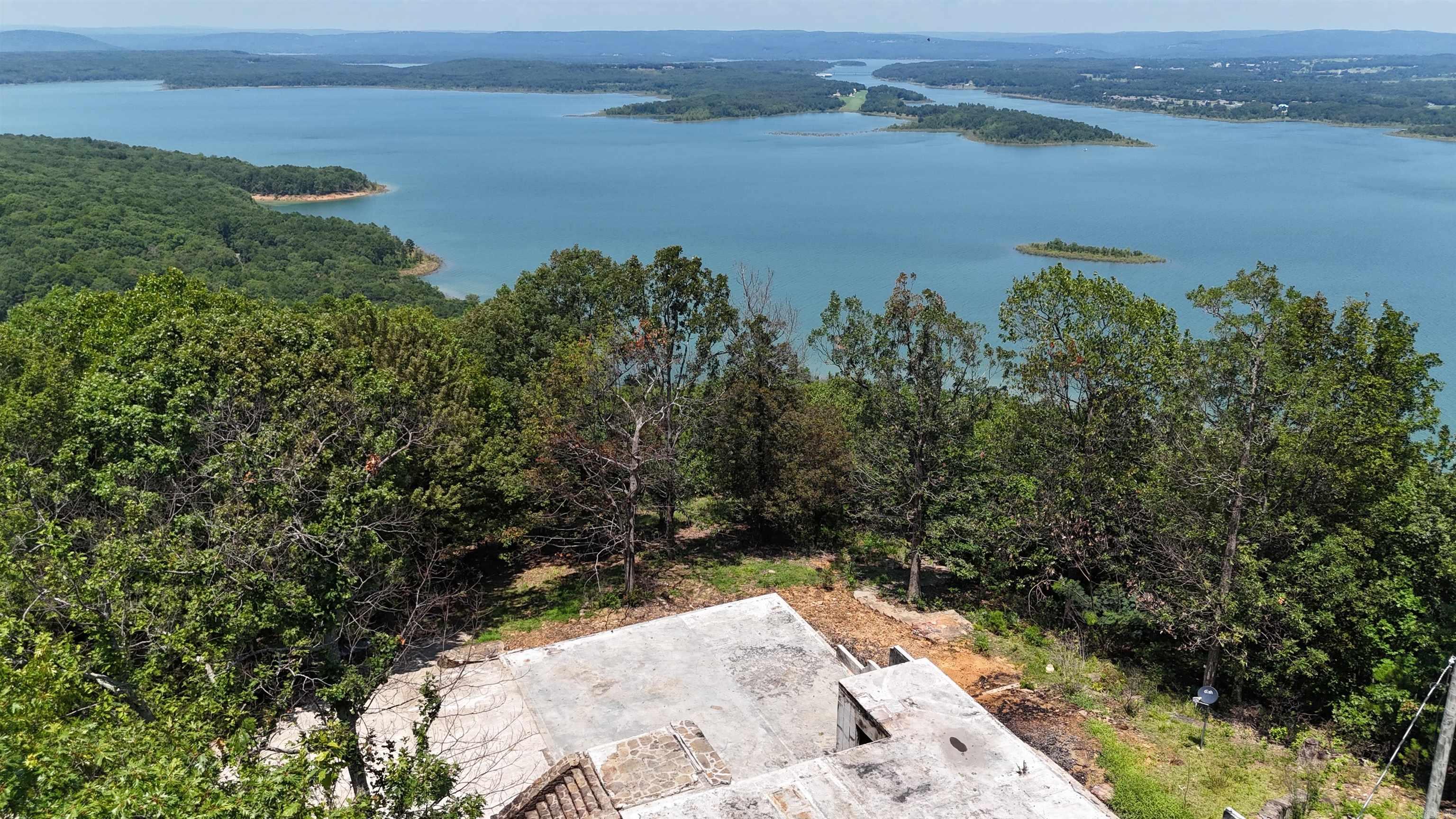 200 Diamond Pointe Road Quitman, AR 72131