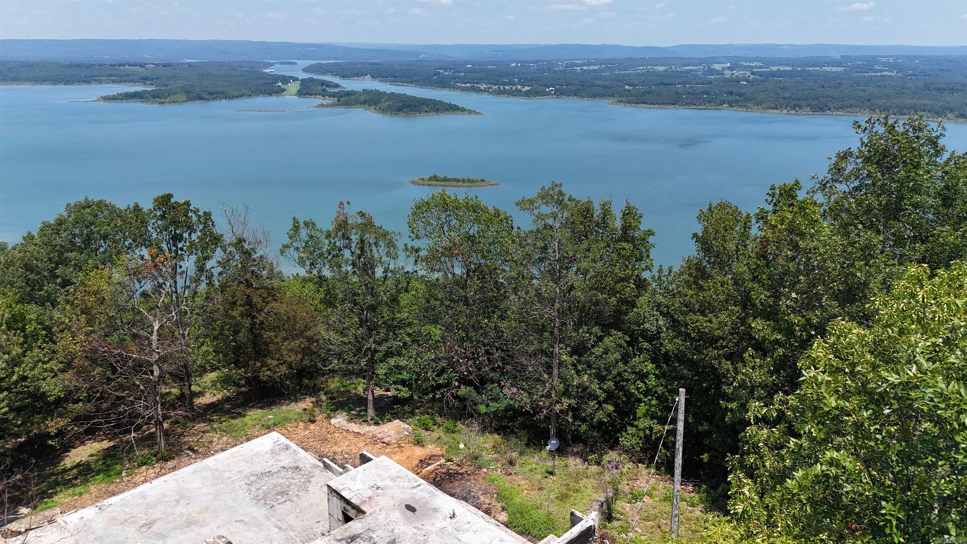 200 Diamond Pointe Road Quitman, AR 72131