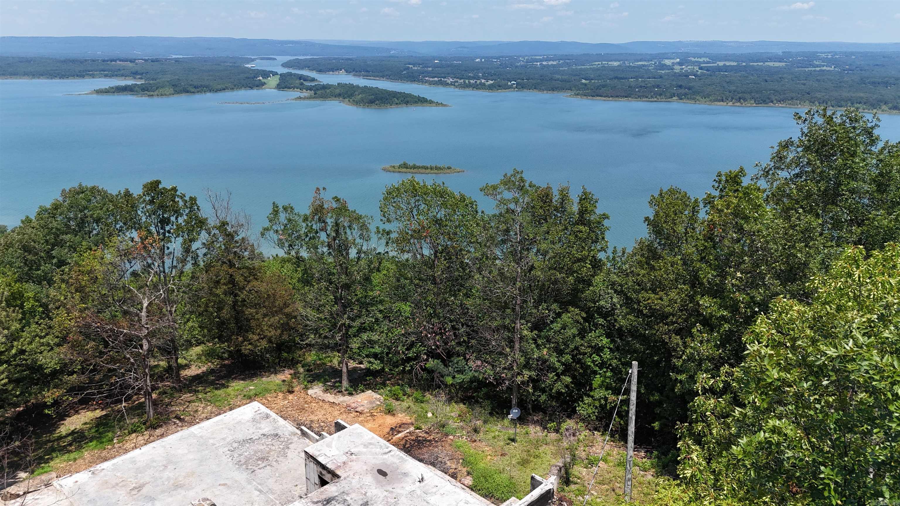 200 Diamond Pointe Road Quitman, AR 72131