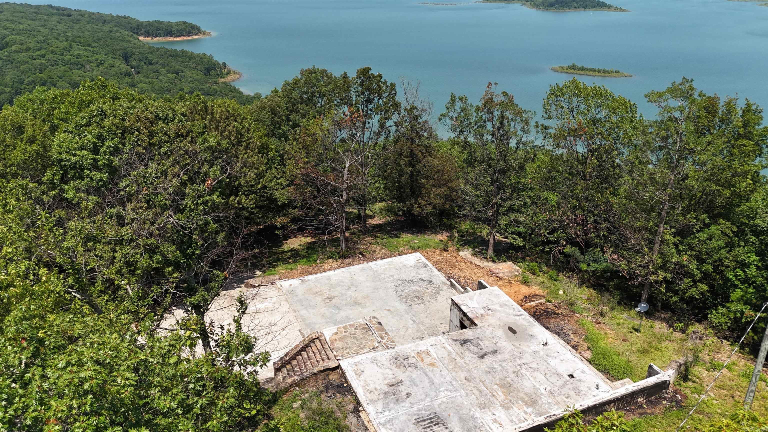 200 Diamond Pointe Road Quitman, AR 72131
