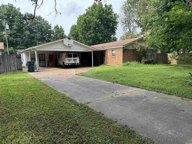 716 W Pecan  Blytheville, AR