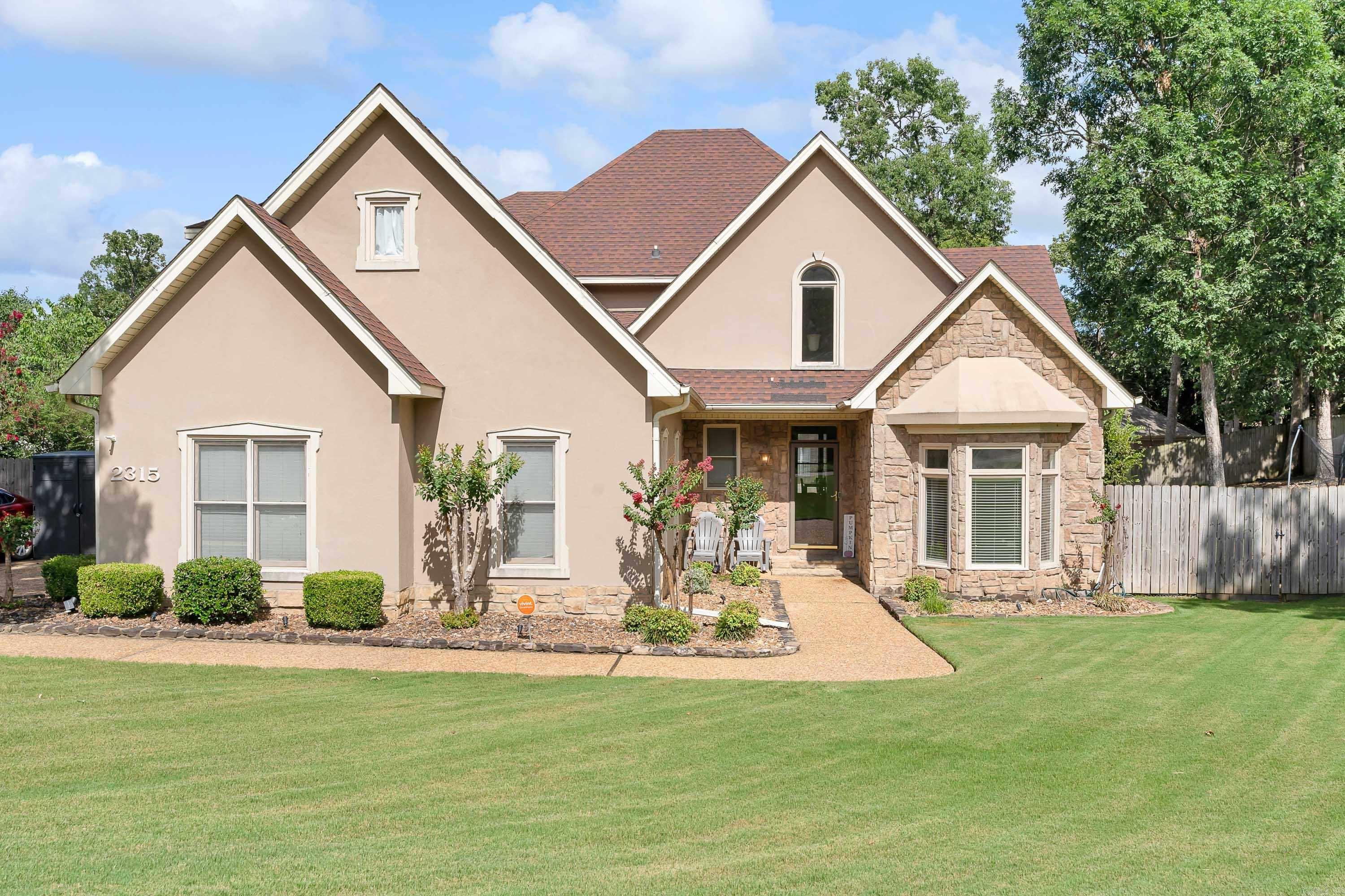 2315  Autumn  Jonesboro, AR
