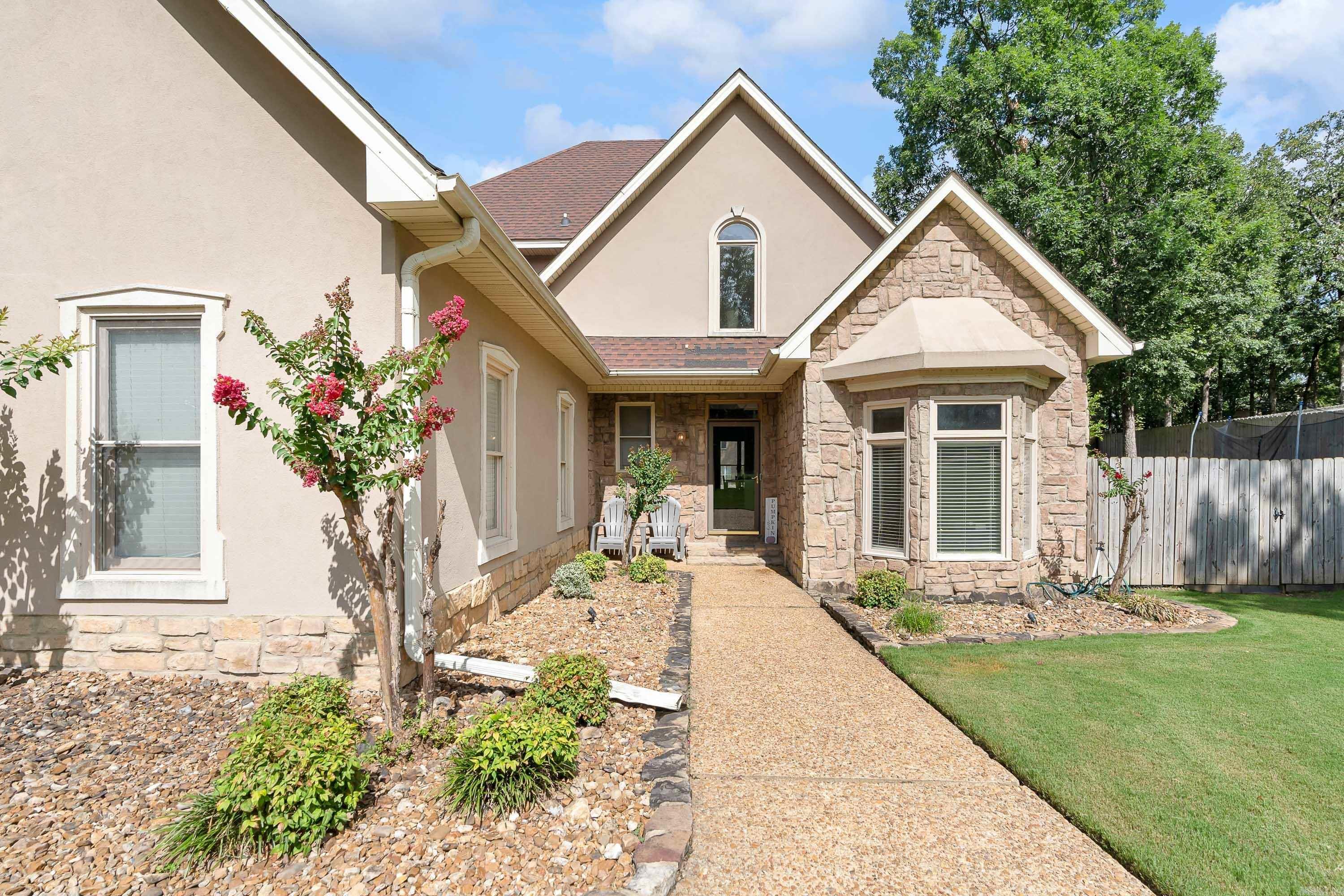 2315  Autumn  Jonesboro, AR