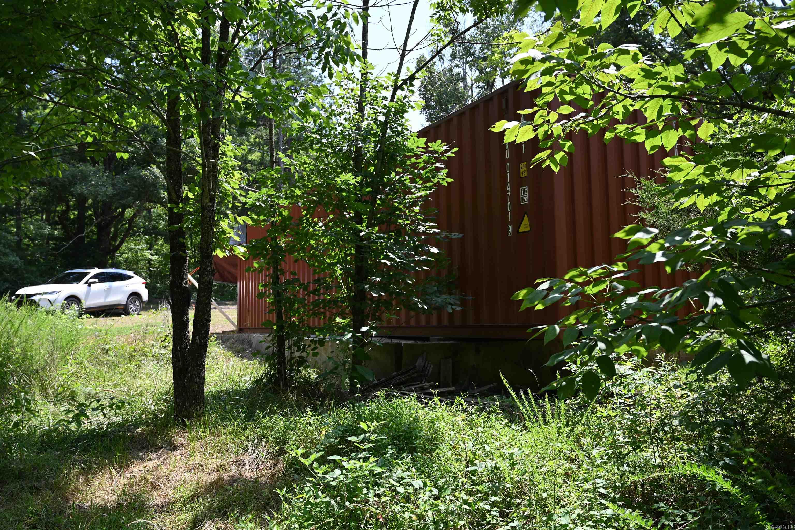 246 KIRKENDOLL Clinton, AR 72031