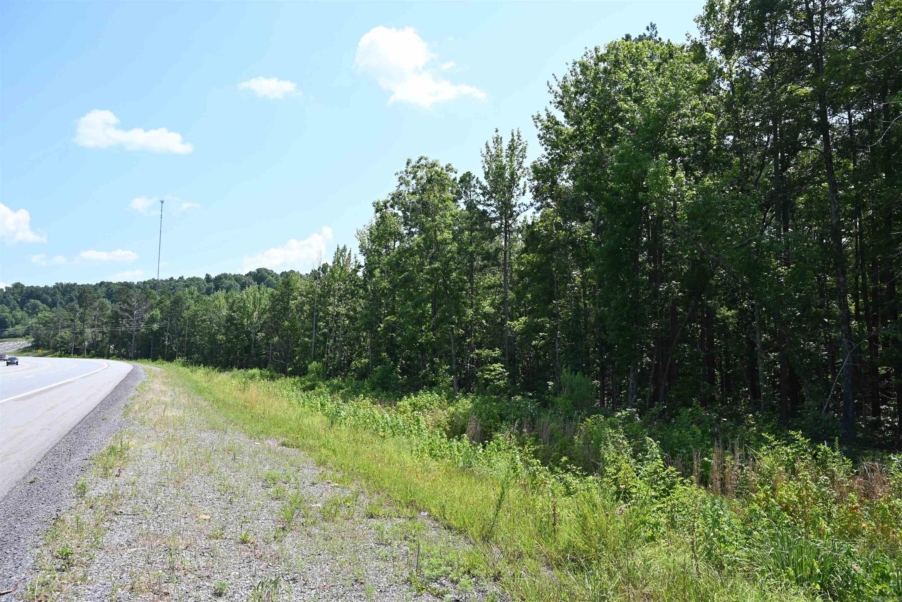 246 KIRKENDOLL Clinton, AR 72031