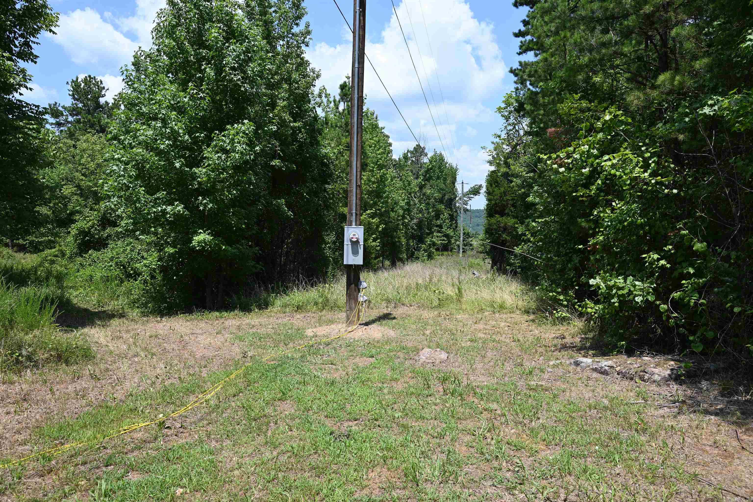 246 KIRKENDOLL Clinton, AR 72031