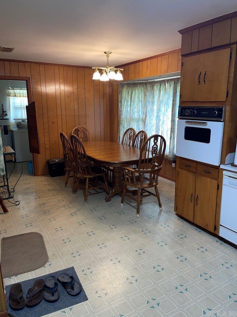 348 N Hwy 8  Warren, AR