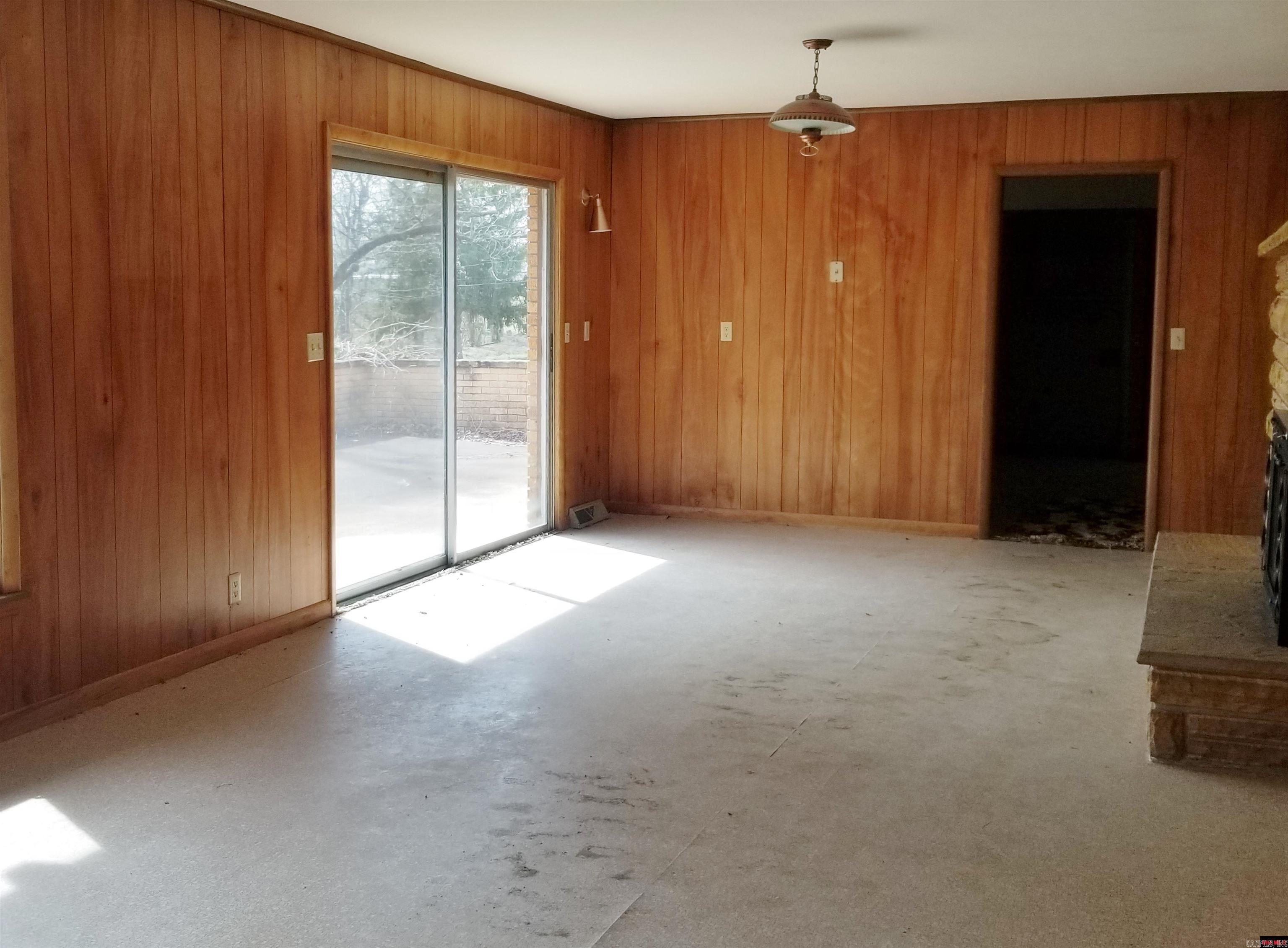 610 E 2nd Street  Mountain Home, AR