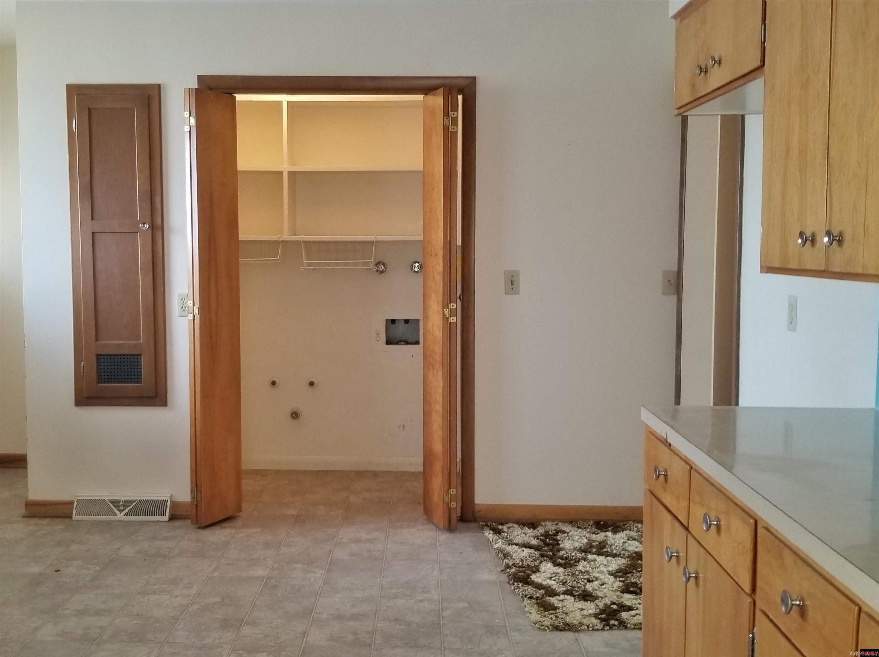 610 E 2nd Street  Mountain Home, AR
