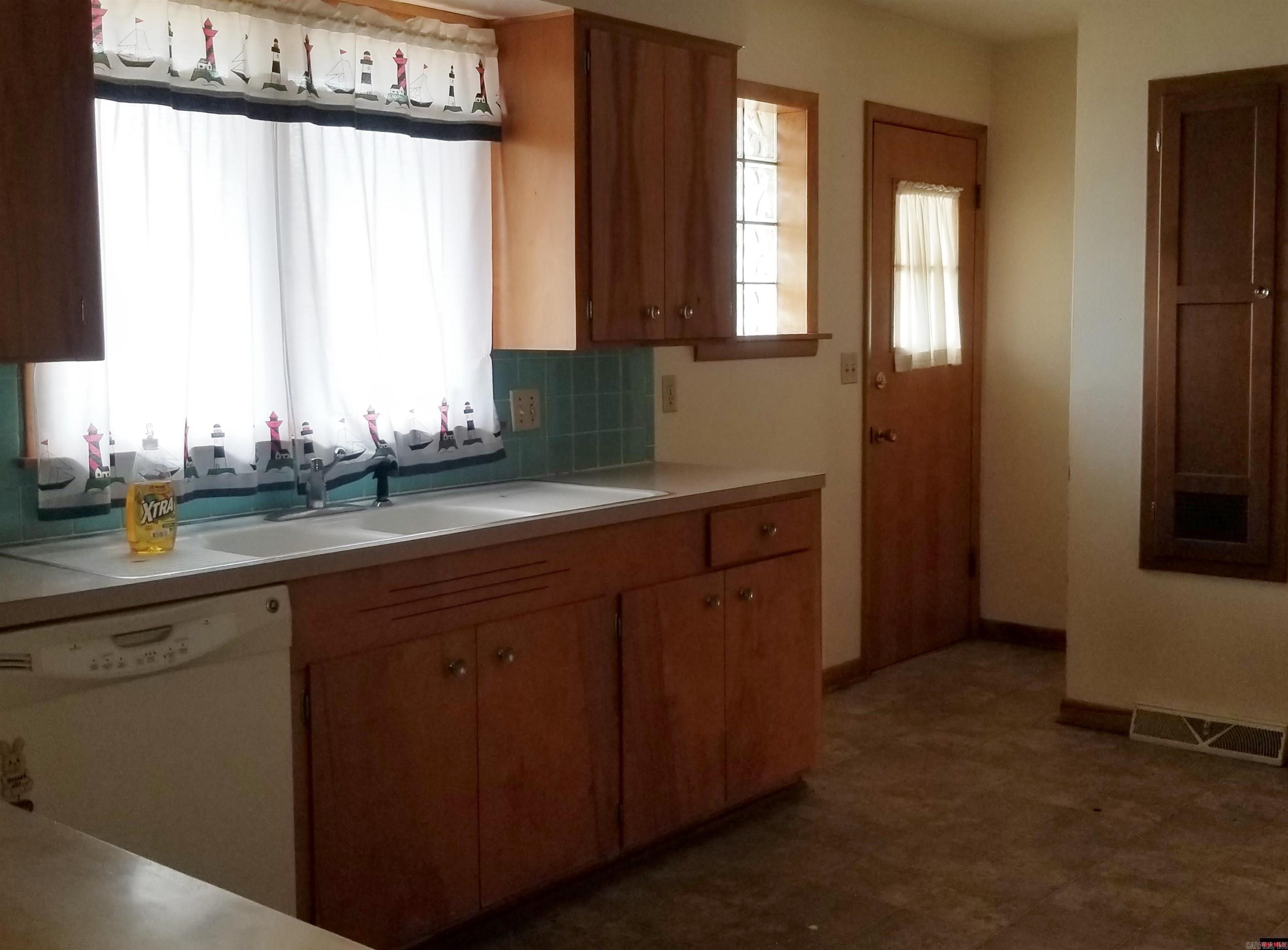 610 E 2nd Street  Mountain Home, AR
