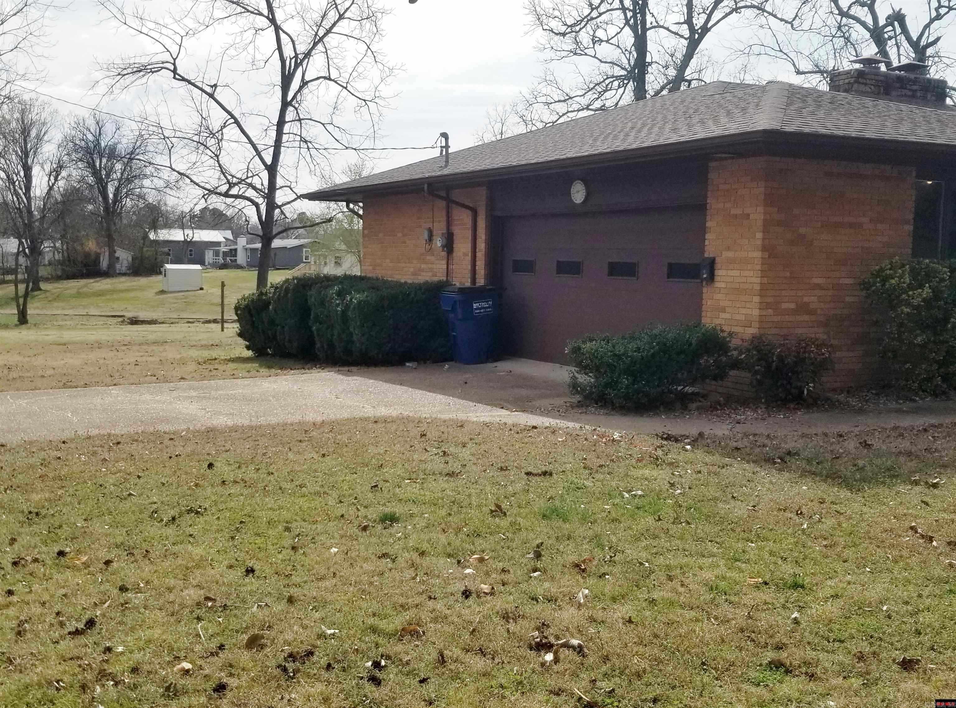 610 E 2nd Street  Mountain Home, AR
