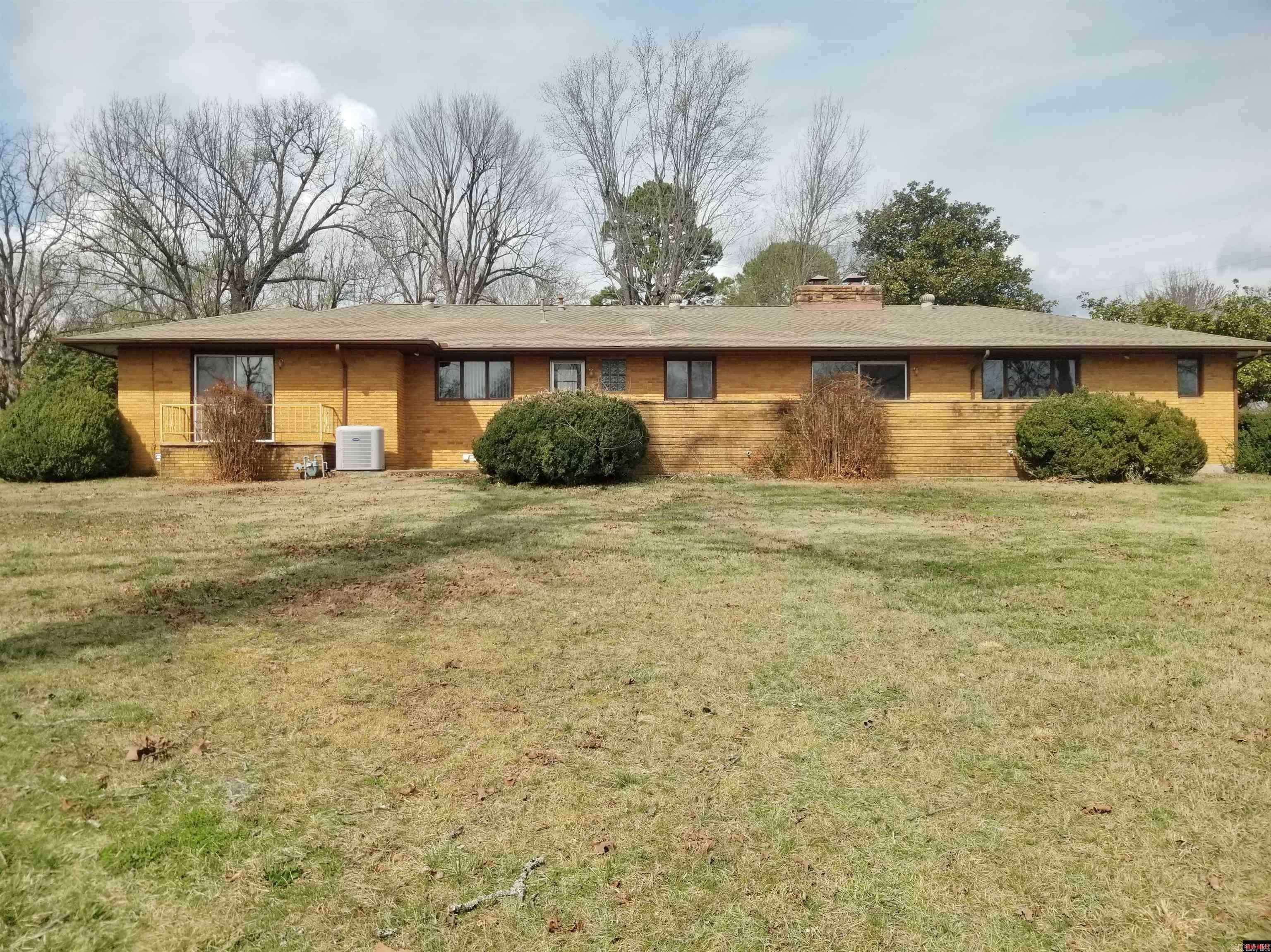 610 E 2nd Street  Mountain Home, AR