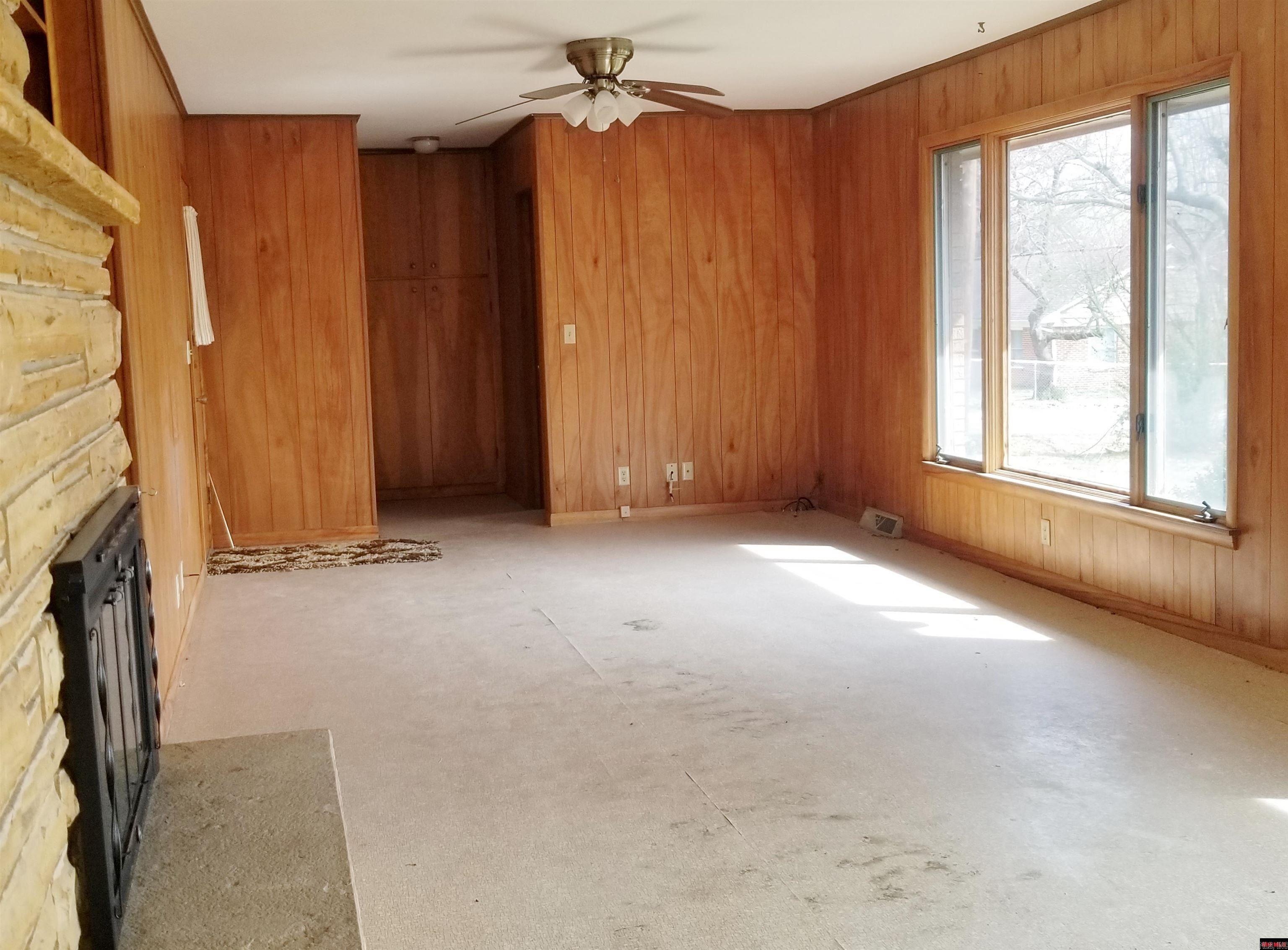 610 E 2nd Street  Mountain Home, AR