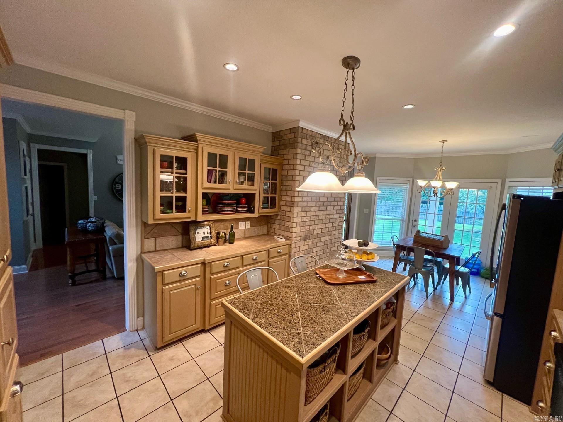 399  Moon Valley  Gurdon, AR