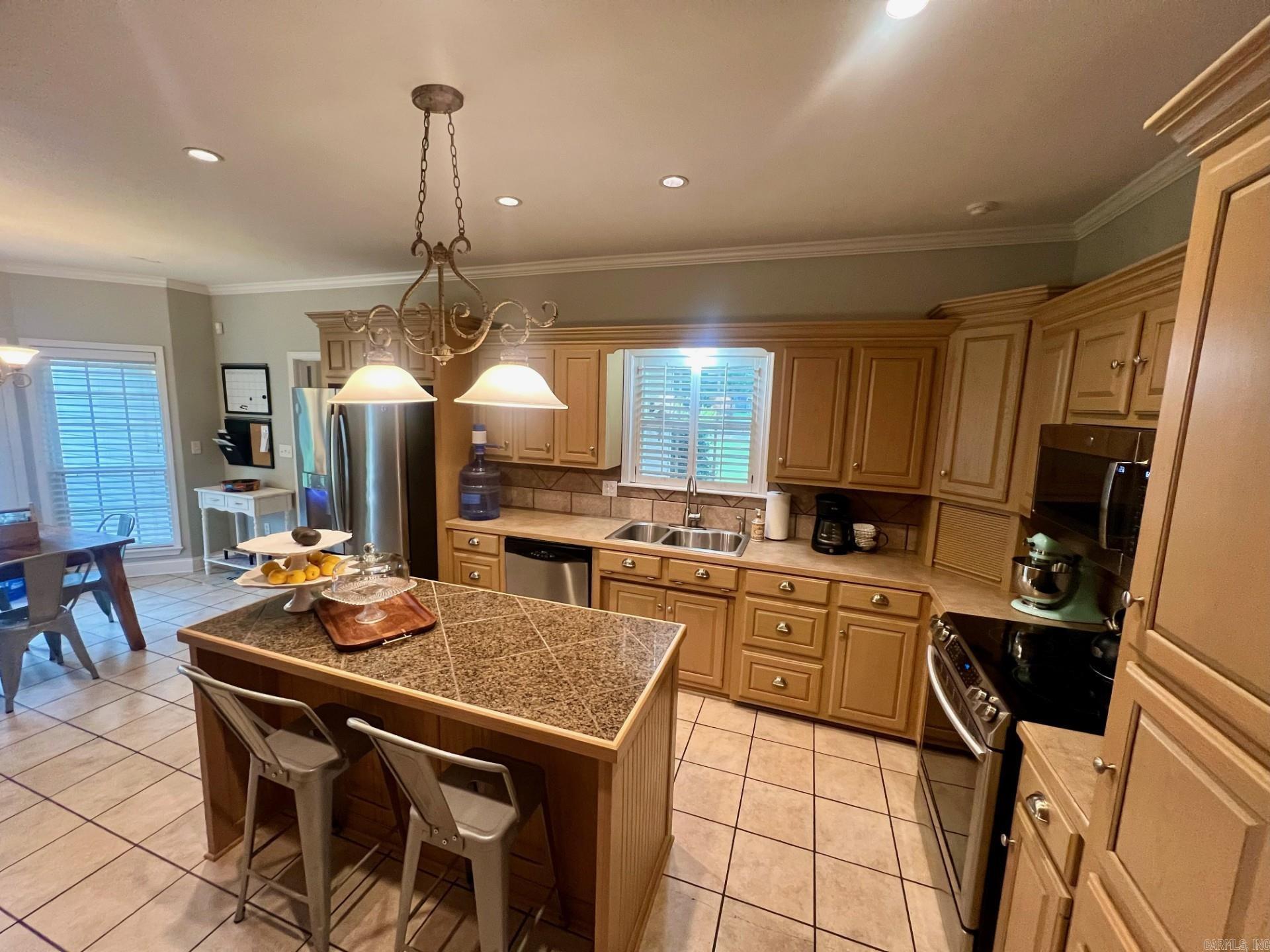 399  Moon Valley  Gurdon, AR