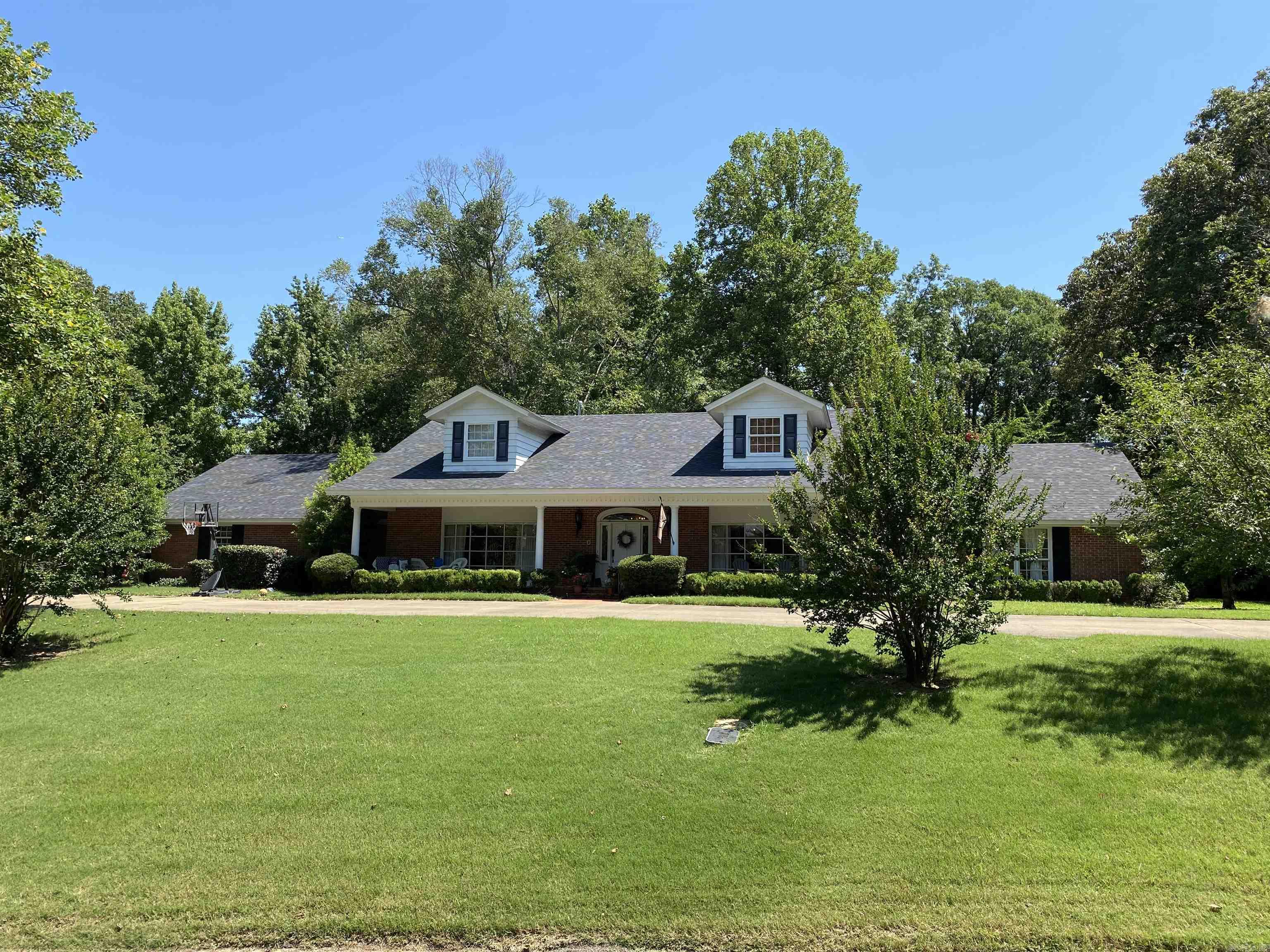 400  Neill Road  Helena, AR