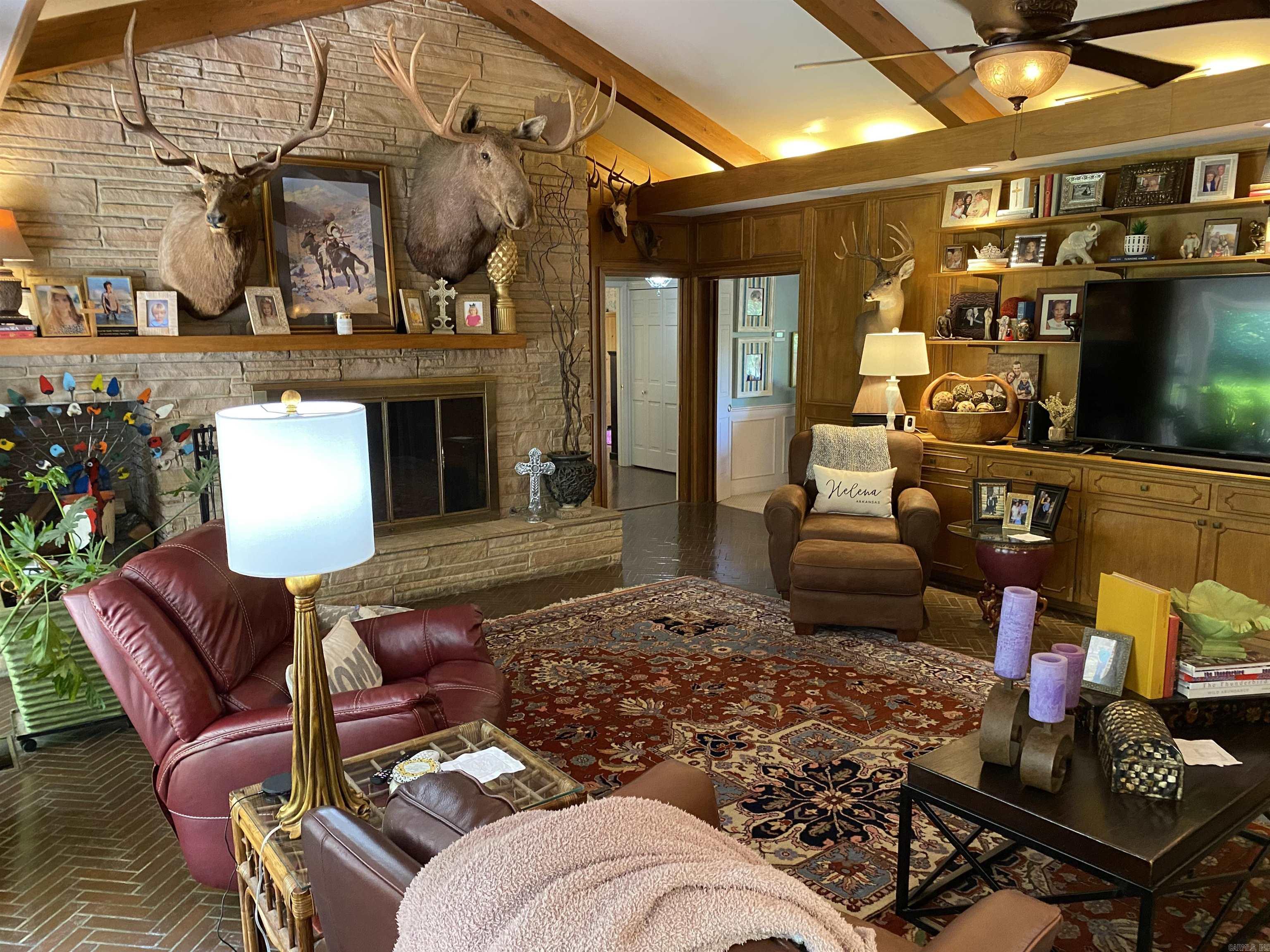 400  Neill Road  Helena, AR