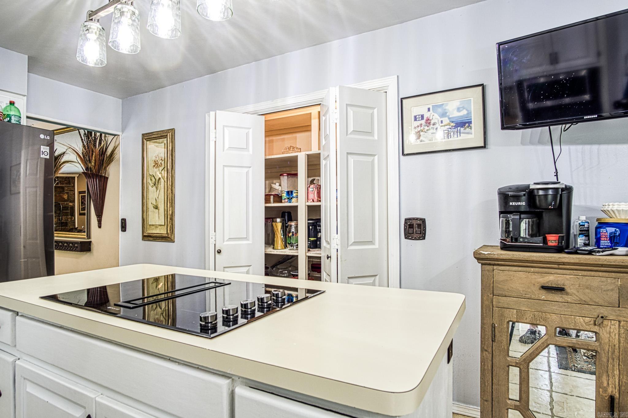 7 Mota Lane Hot Springs Village, AR 71909