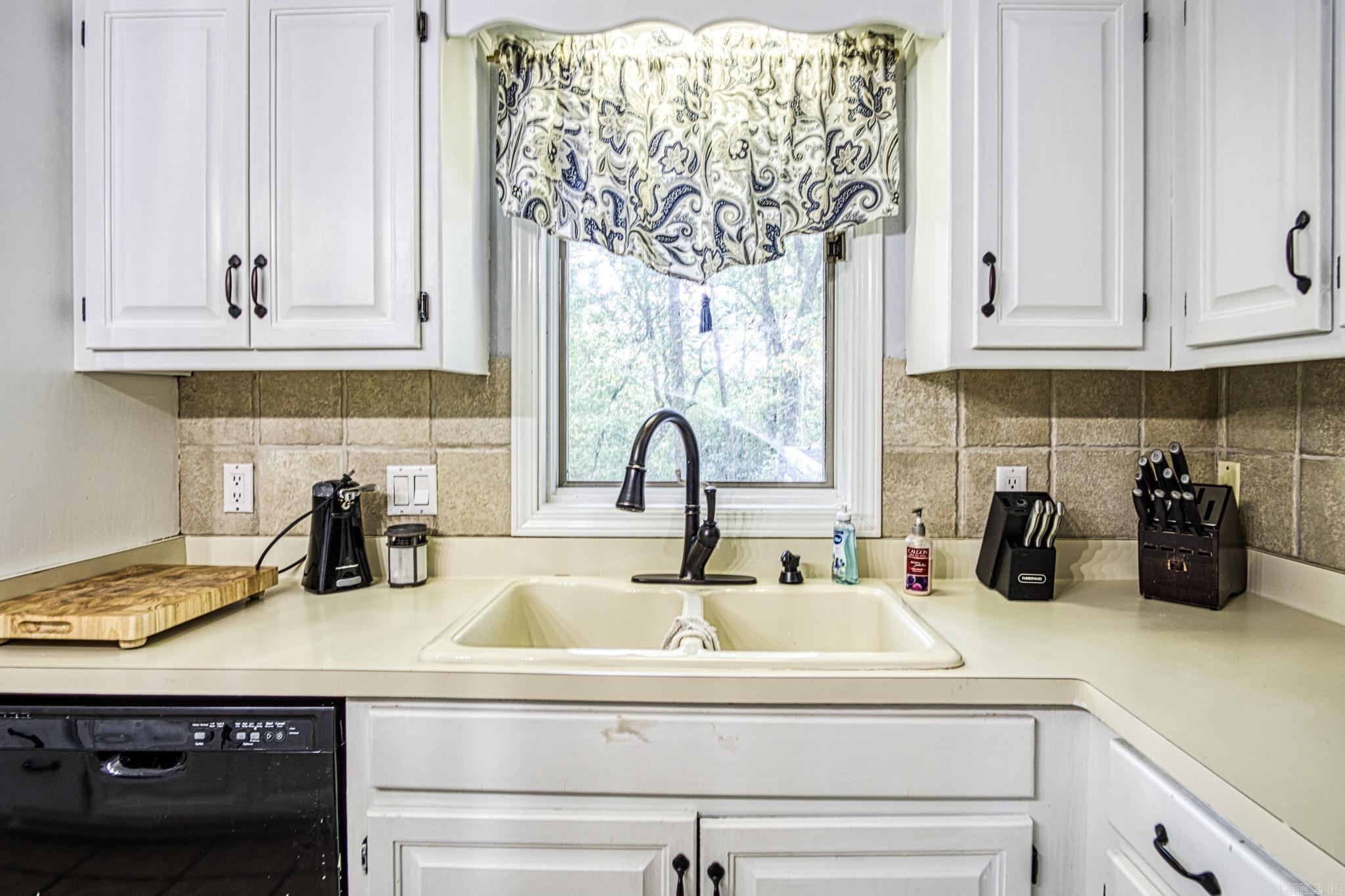 7 Mota Lane Hot Springs Village, AR 71909