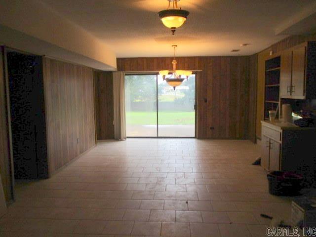 1700  Barnhill Road  Paragould, AR