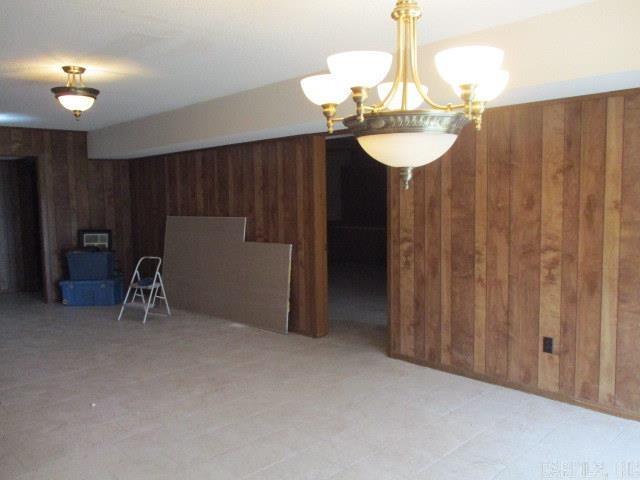 1700  Barnhill Road  Paragould, AR