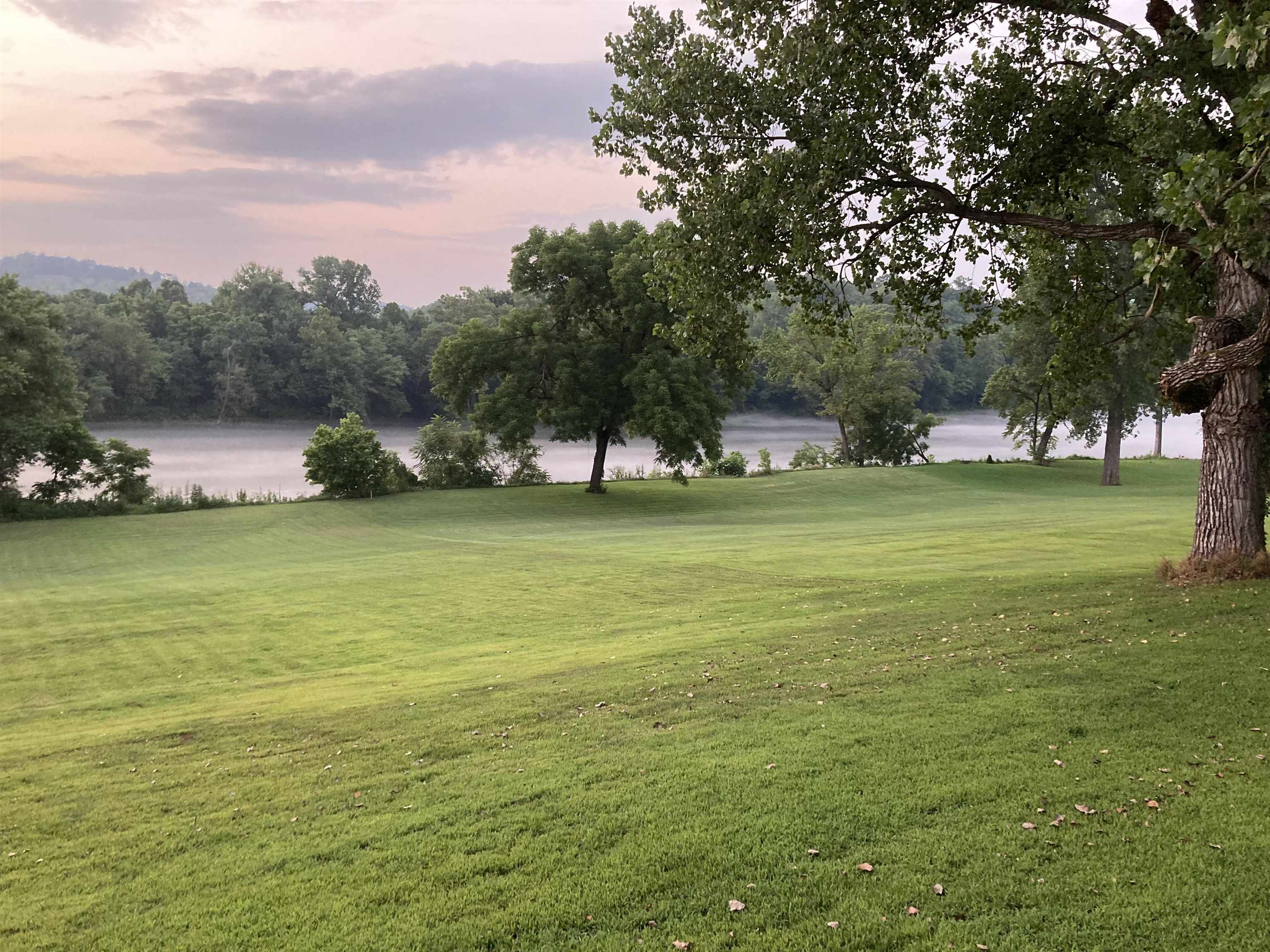 146 Shipps Landing Court Norfork, AR 72658