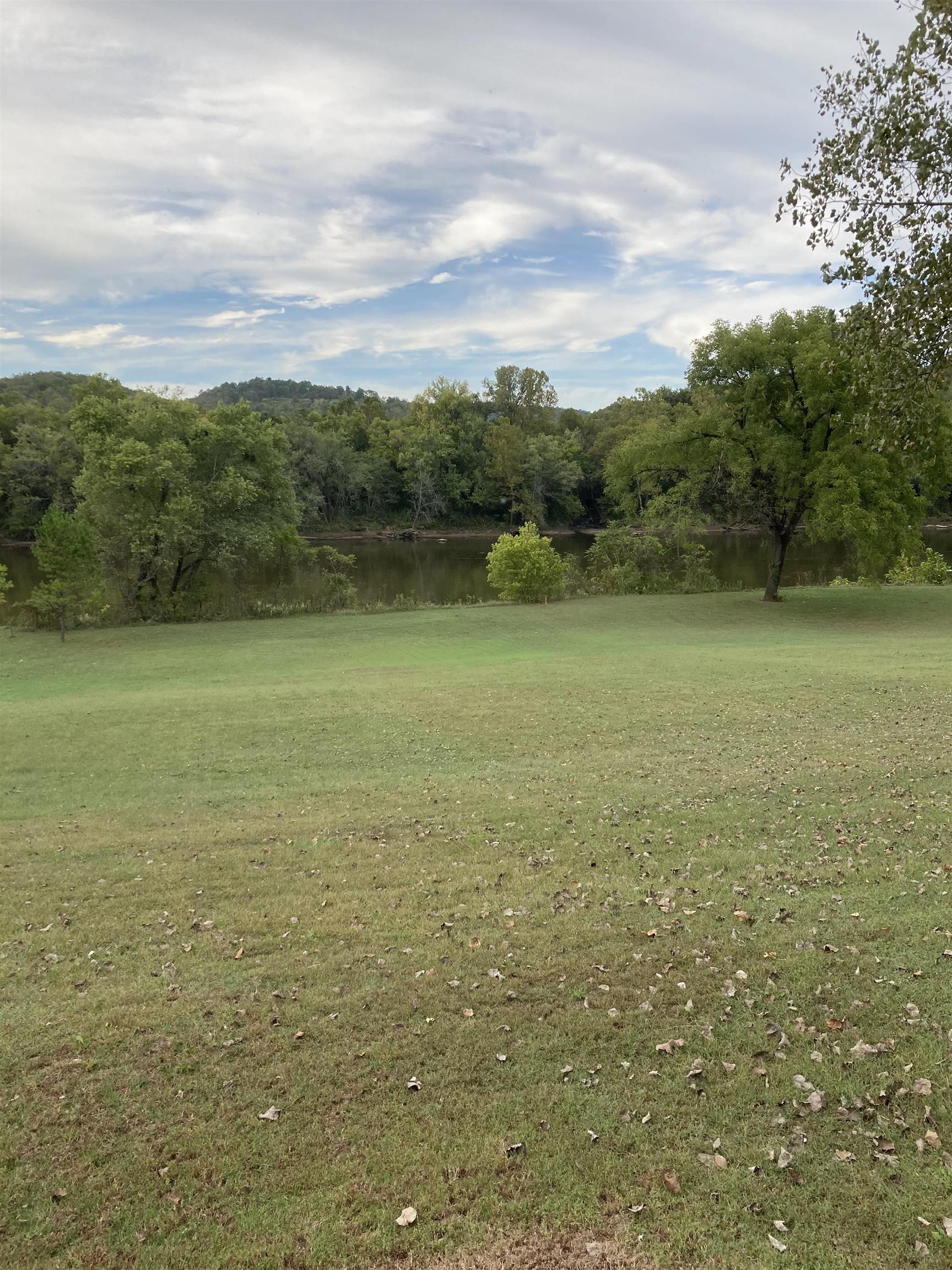 146 Shipps Landing Court Norfork, AR 72658