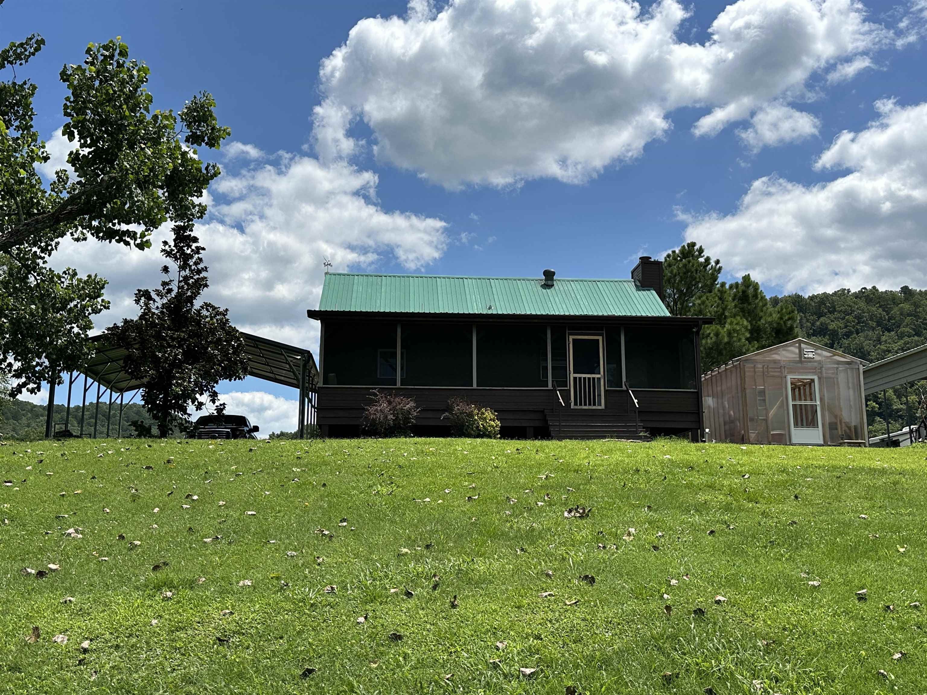 146 Shipps Landing Court Norfork, AR 72658