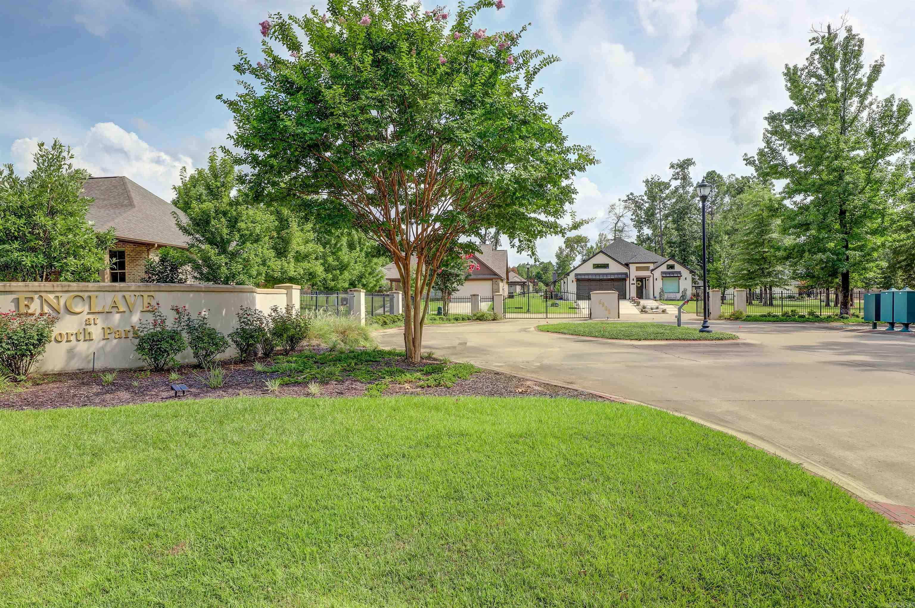 23 E Enclave Cir.  Texarkana, TX