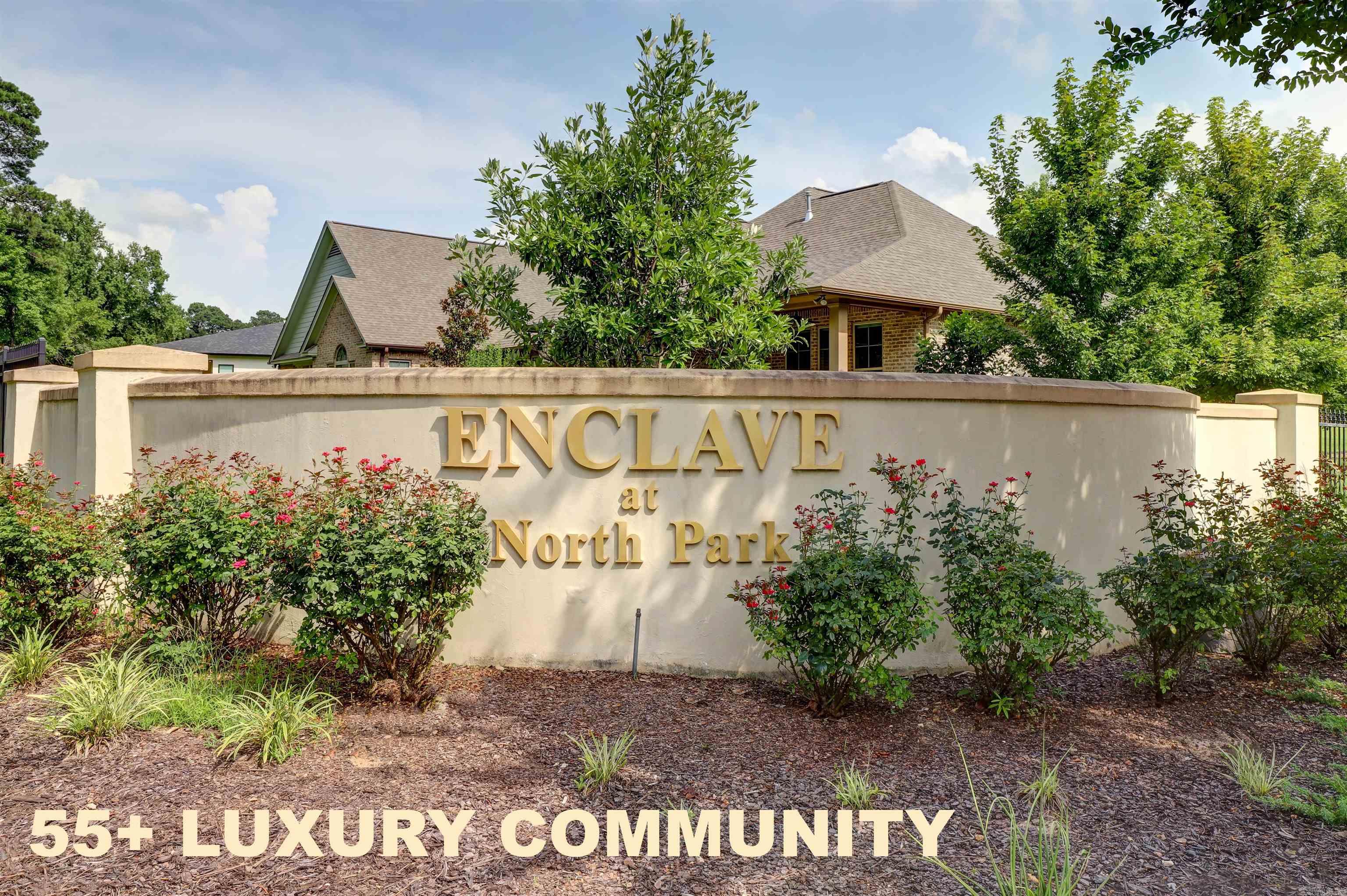 12 E Enclave Cir.  Texarkana, TX