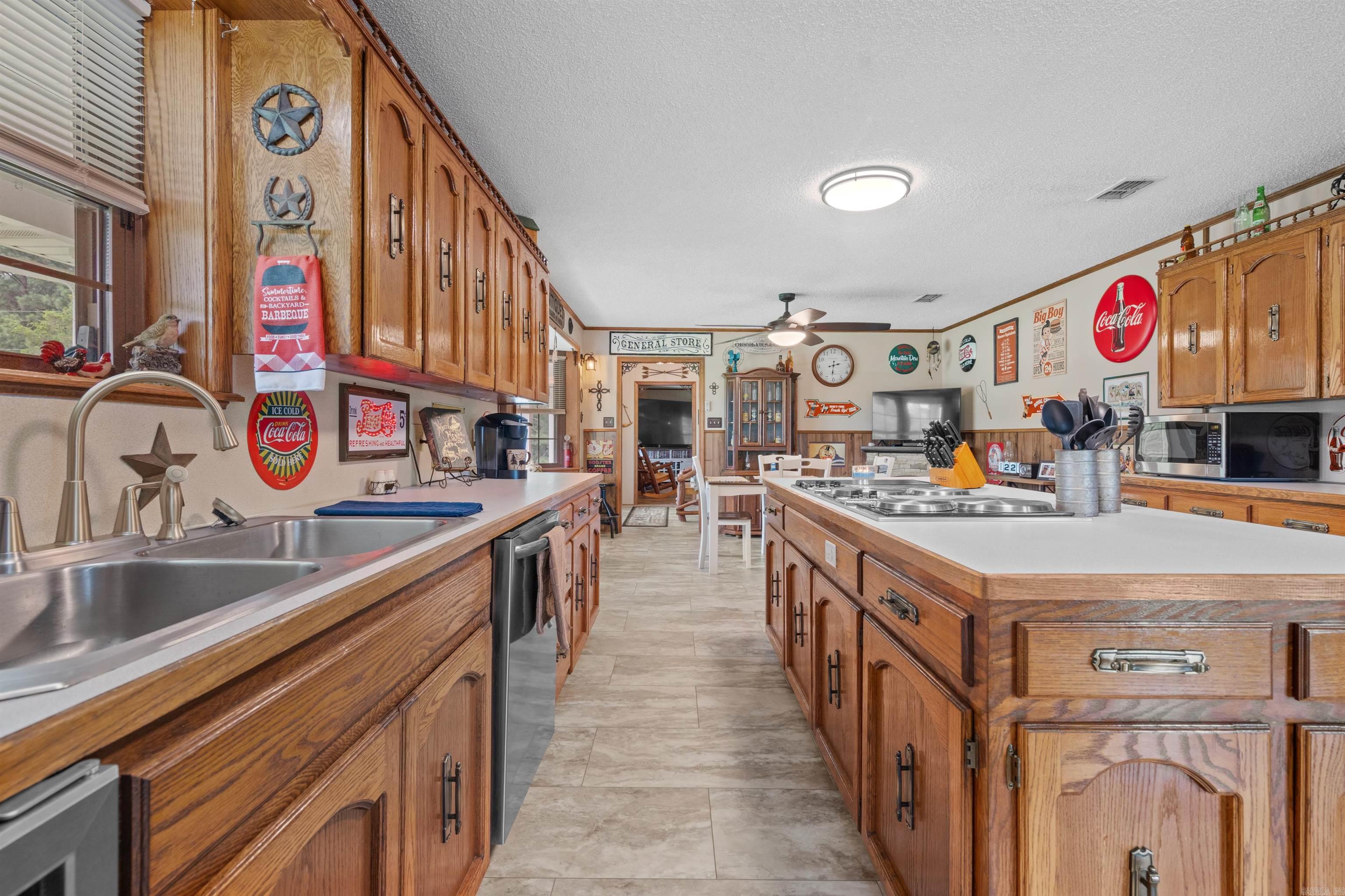 2404  Highway 128  Bismarck, AR