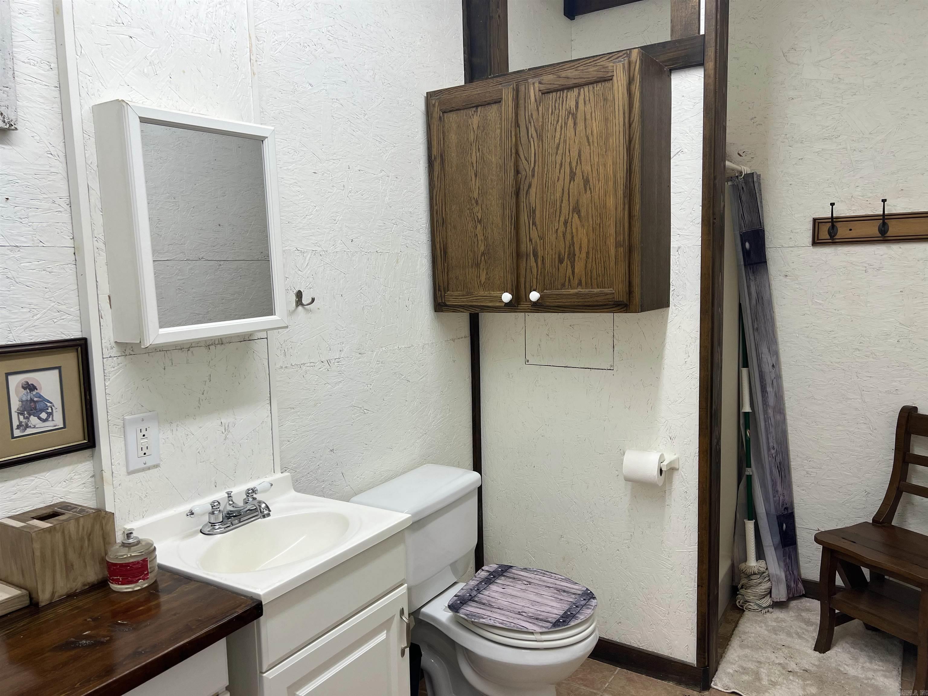 6135  NC 8675  Jasper, AR