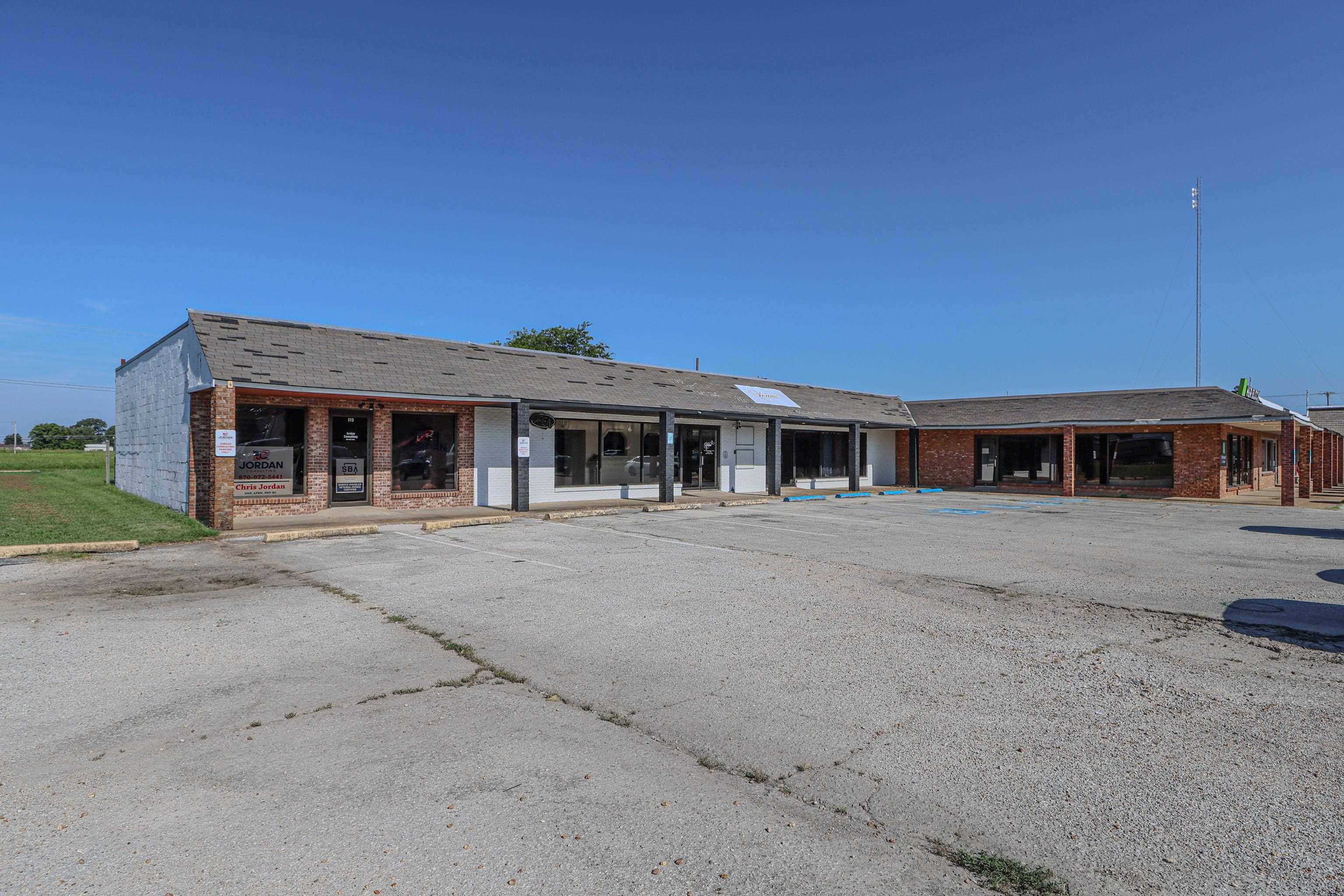 117  Cobean  Lake City, AR