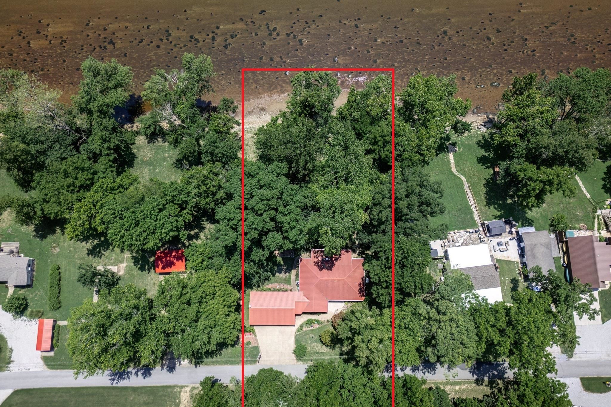 979  Hayden Heights  Mountain View, AR