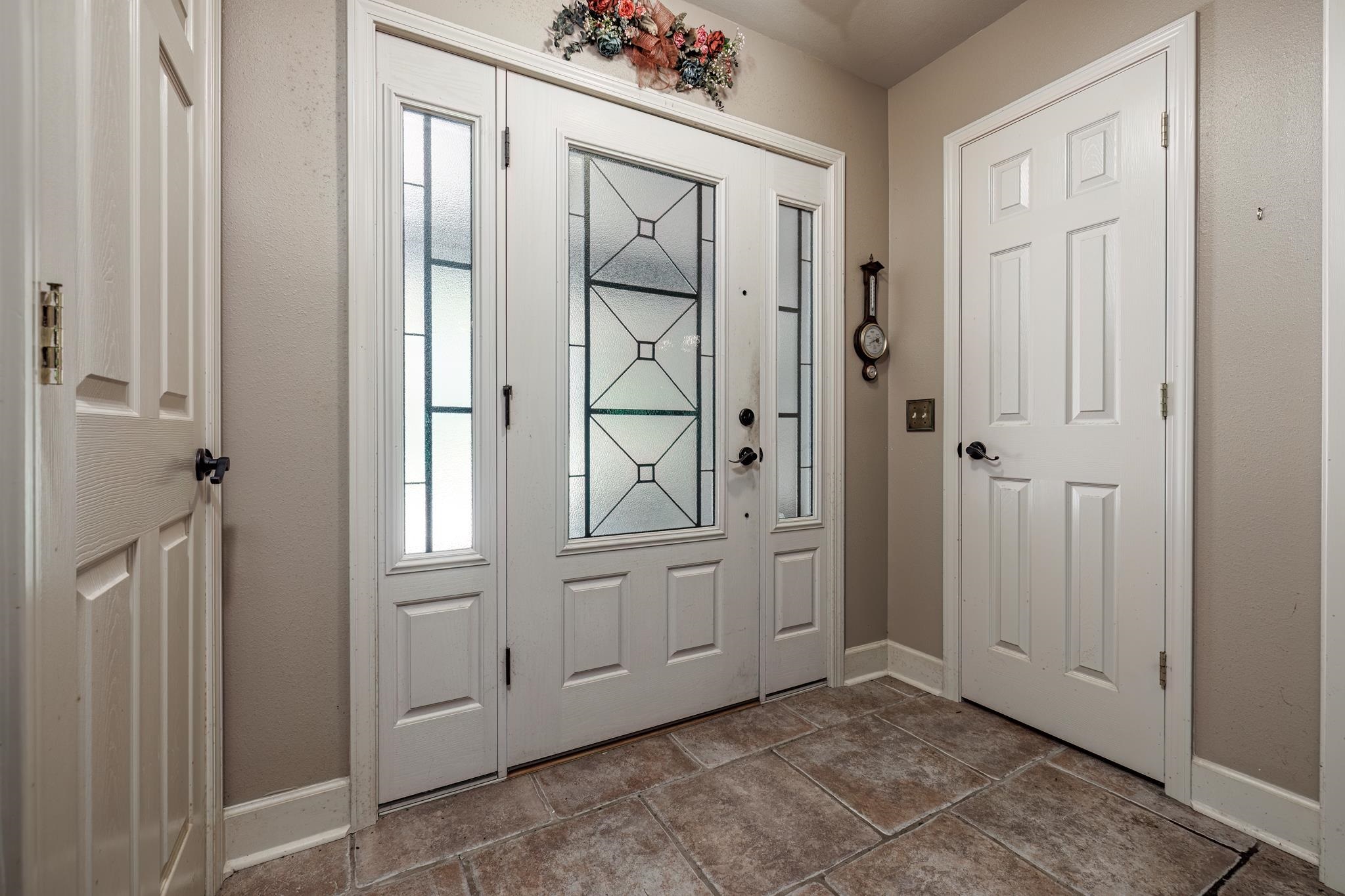 979  Hayden Heights  Mountain View, AR