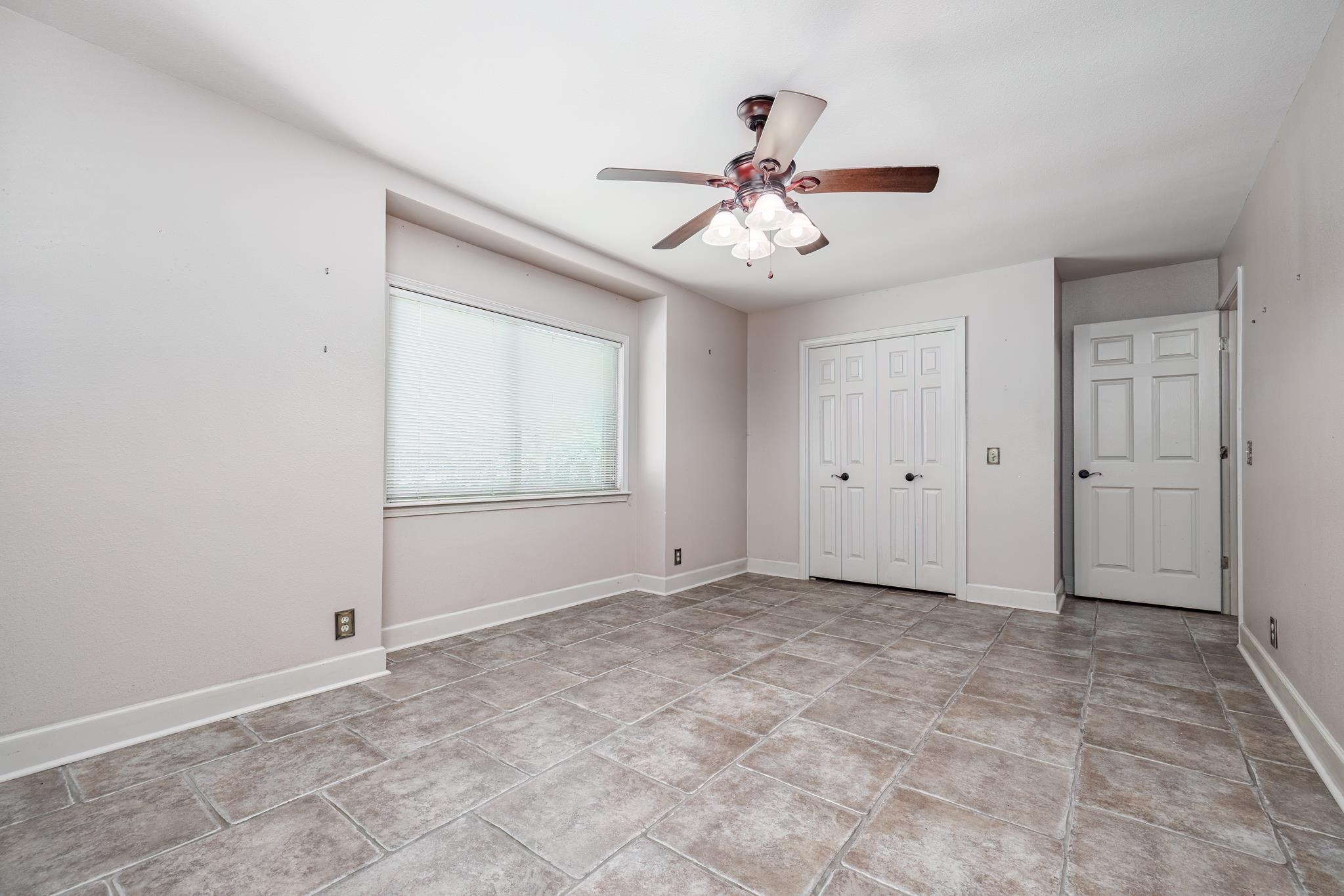 979  Hayden Heights  Mountain View, AR
