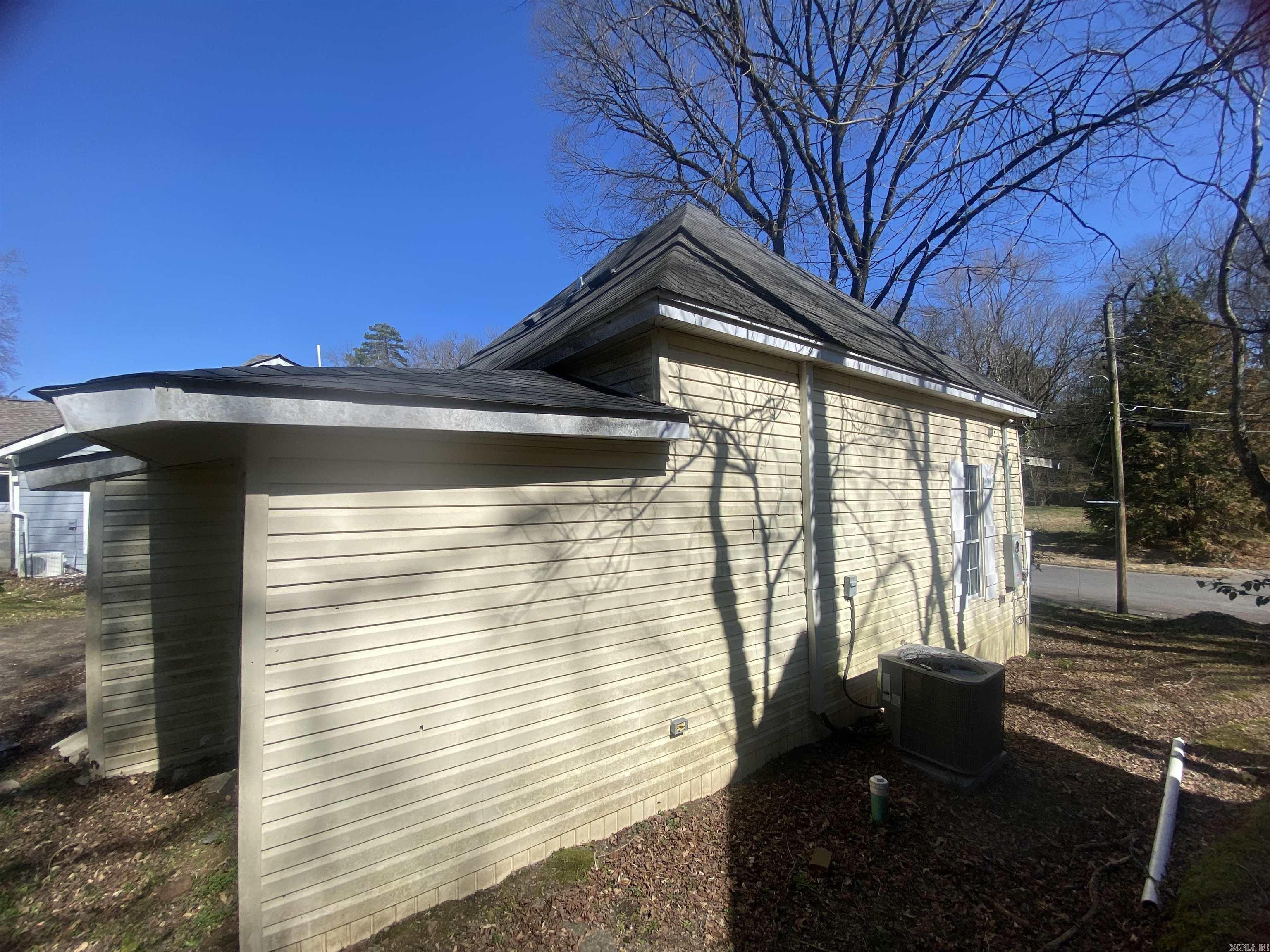 303  Bower  Hot Springs, AR