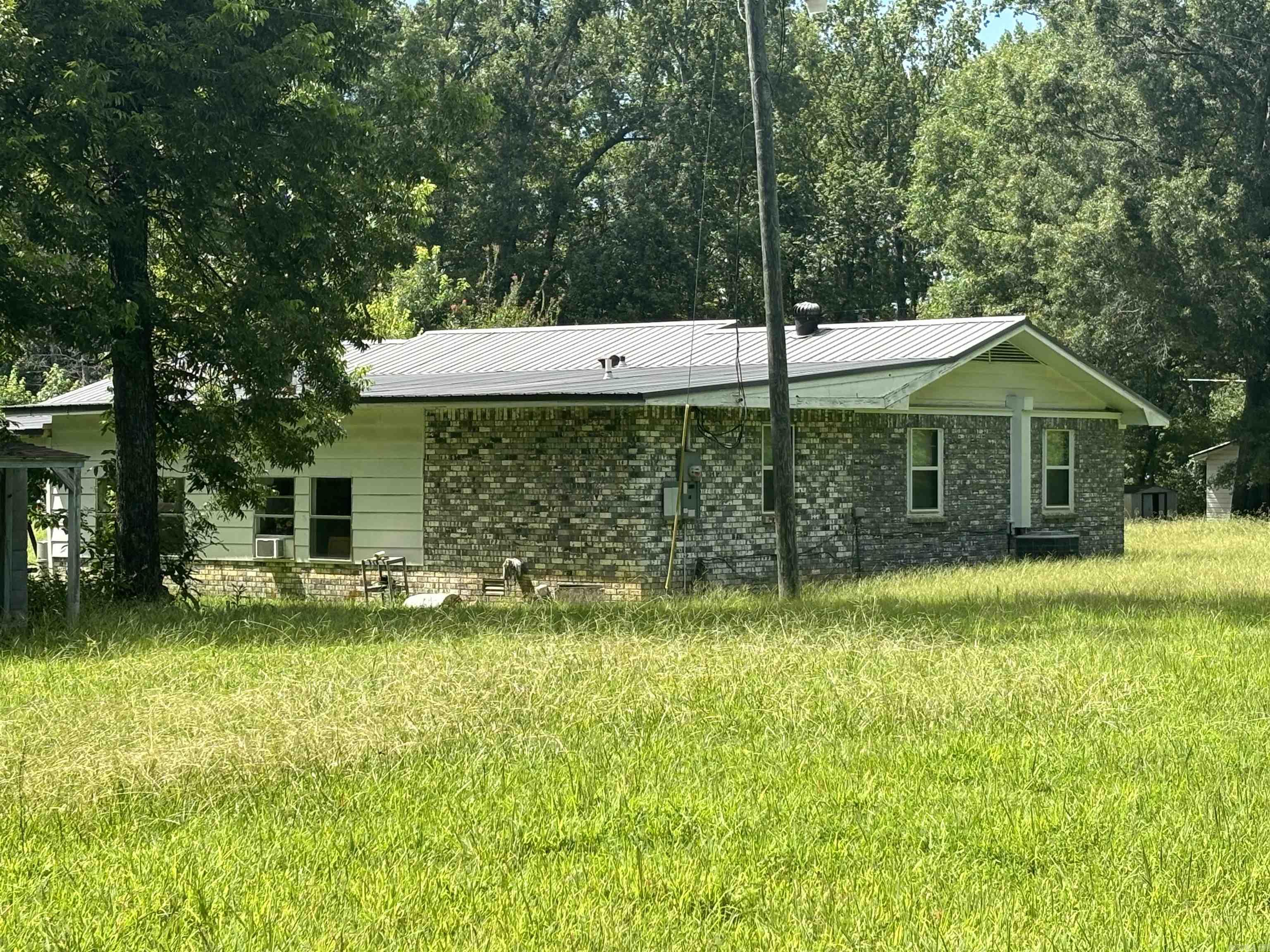 1601  Ray Sowell  Austin, AR