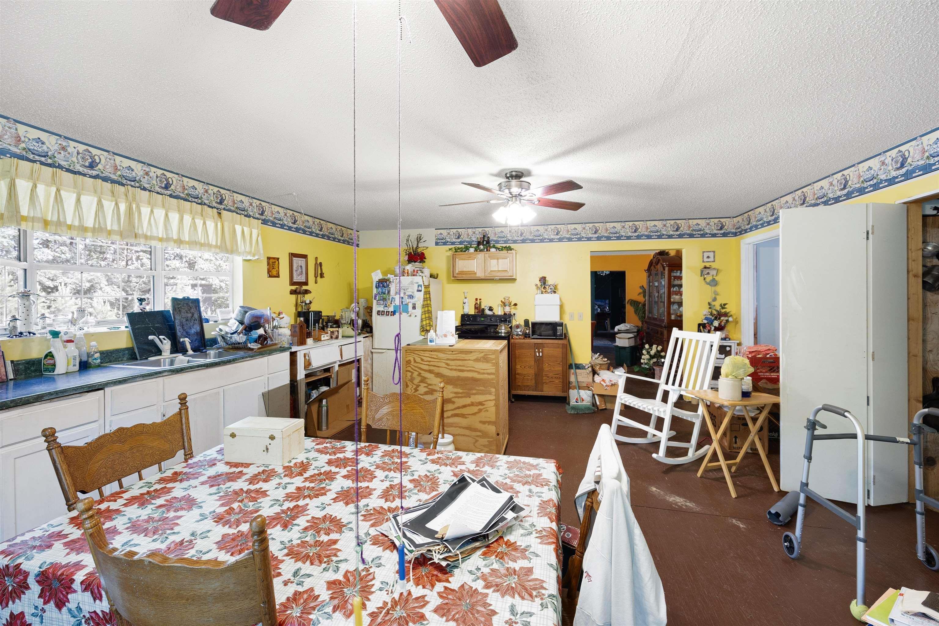 000  Co Rd 4221  Oark, AR