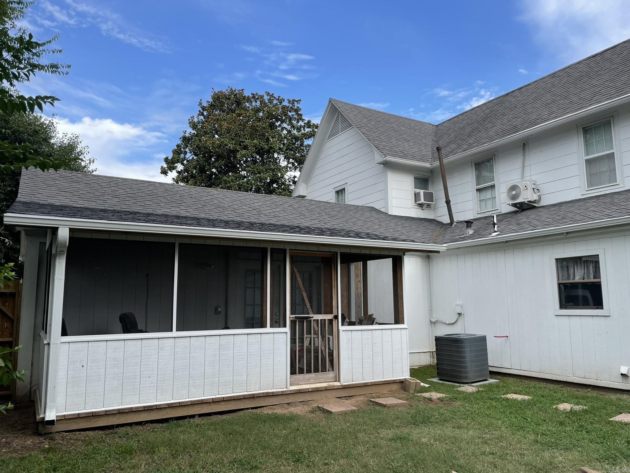1201 S Reine  Mena, AR