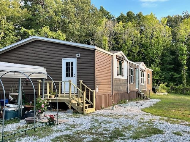 21119 N Hwy 5  Mountain View, AR