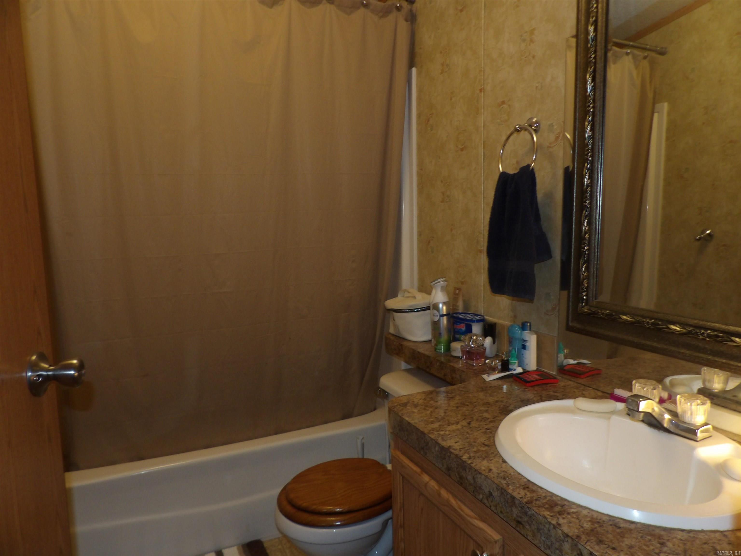 188  Bayou Drive North  Lake Village, AR