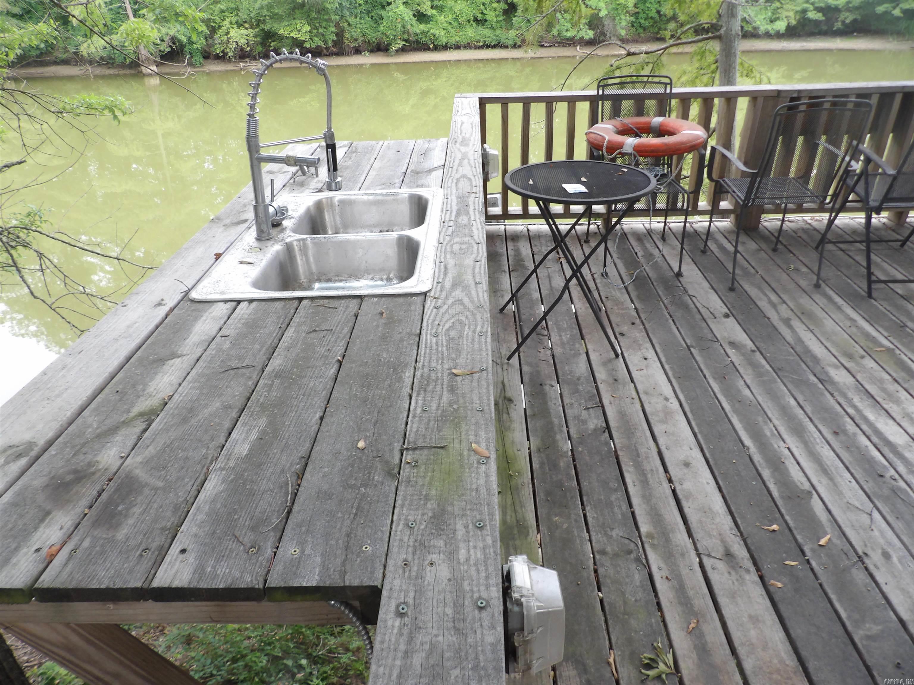 188  Bayou Drive North  Lake Village, AR