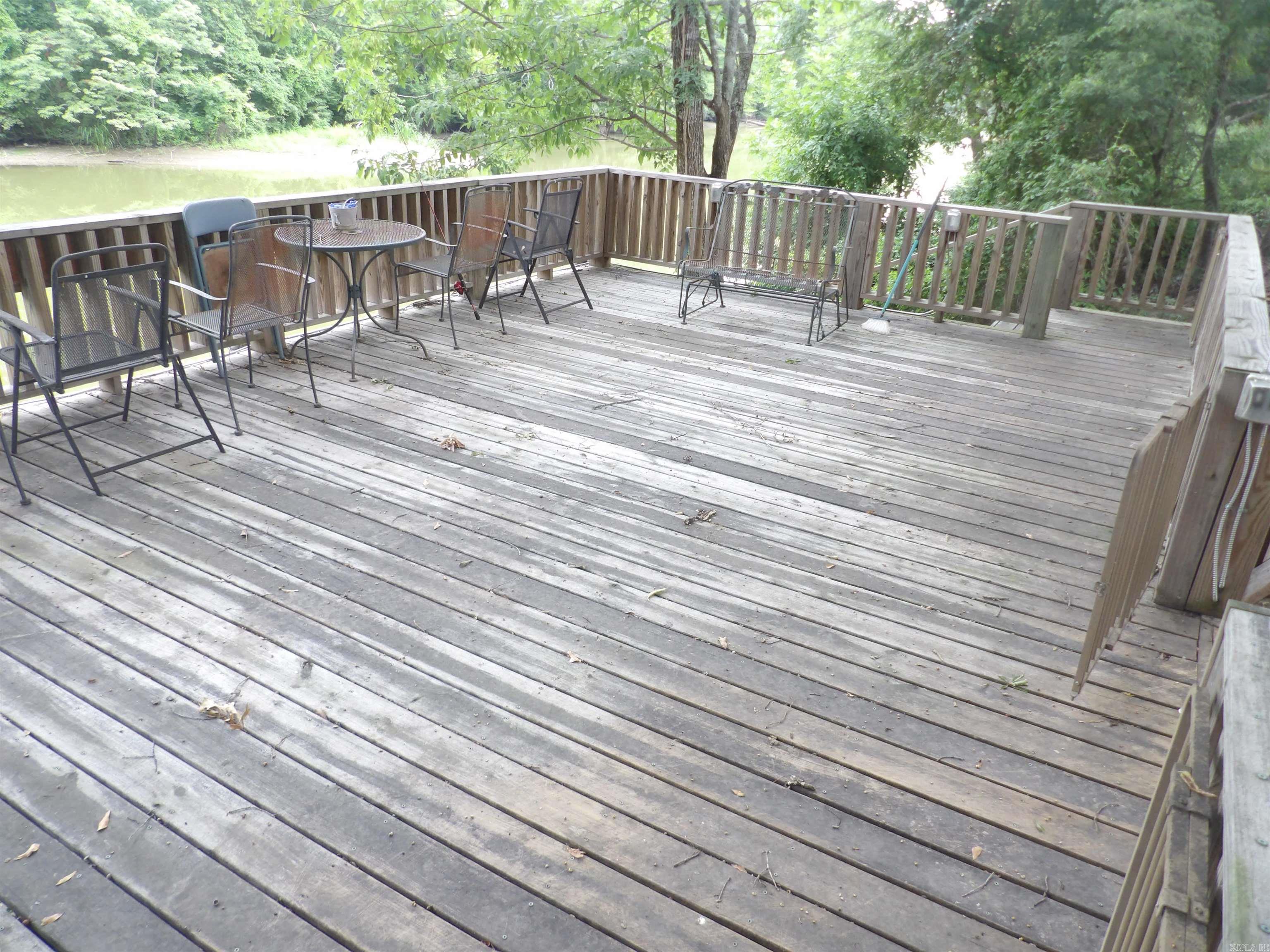 188  Bayou Drive North  Lake Village, AR