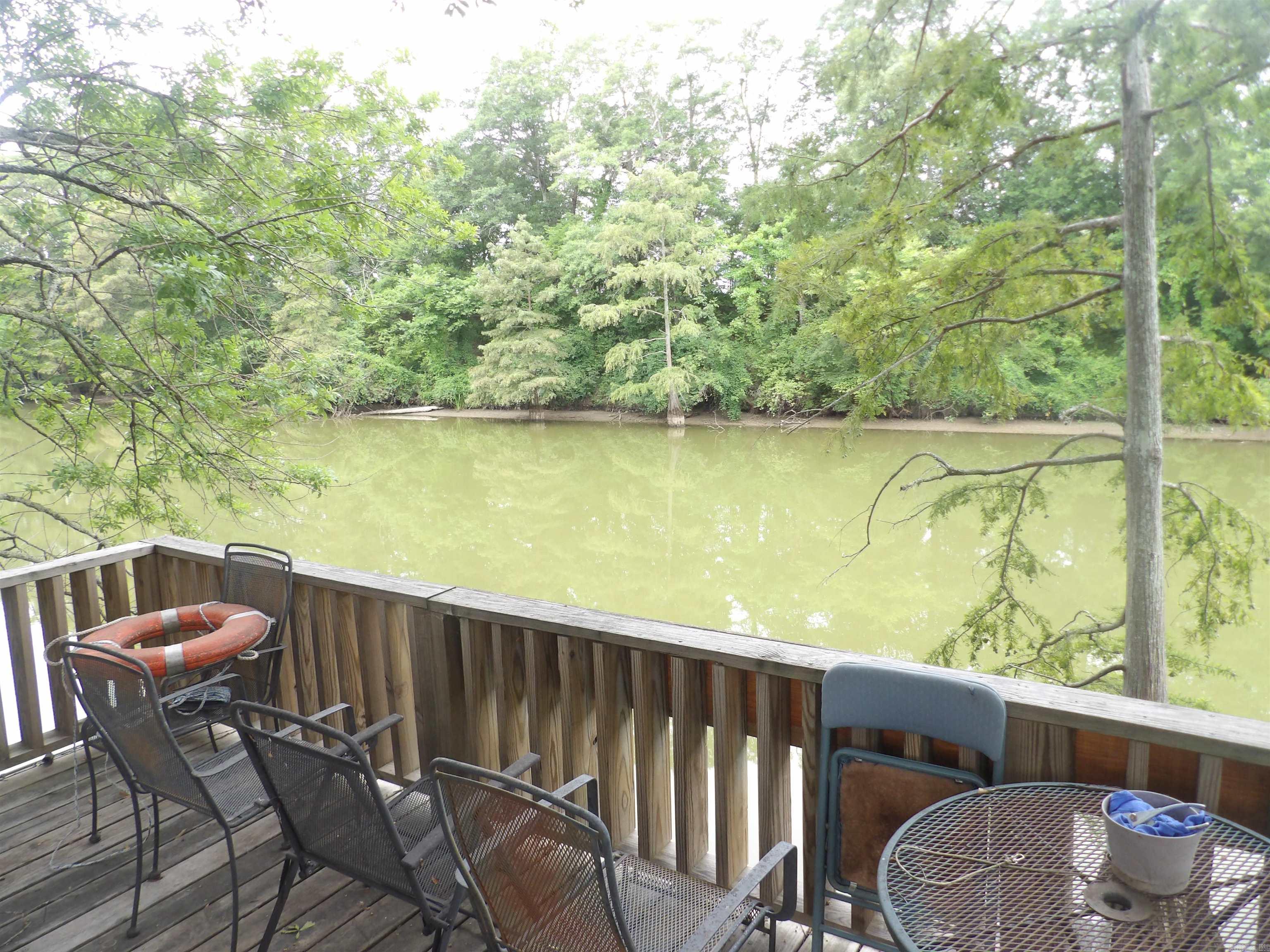188  Bayou Drive North  Lake Village, AR
