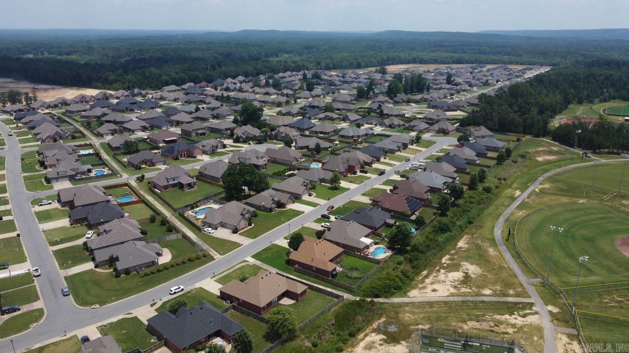 000  Country Club - White Oak  Maumelle, AR
