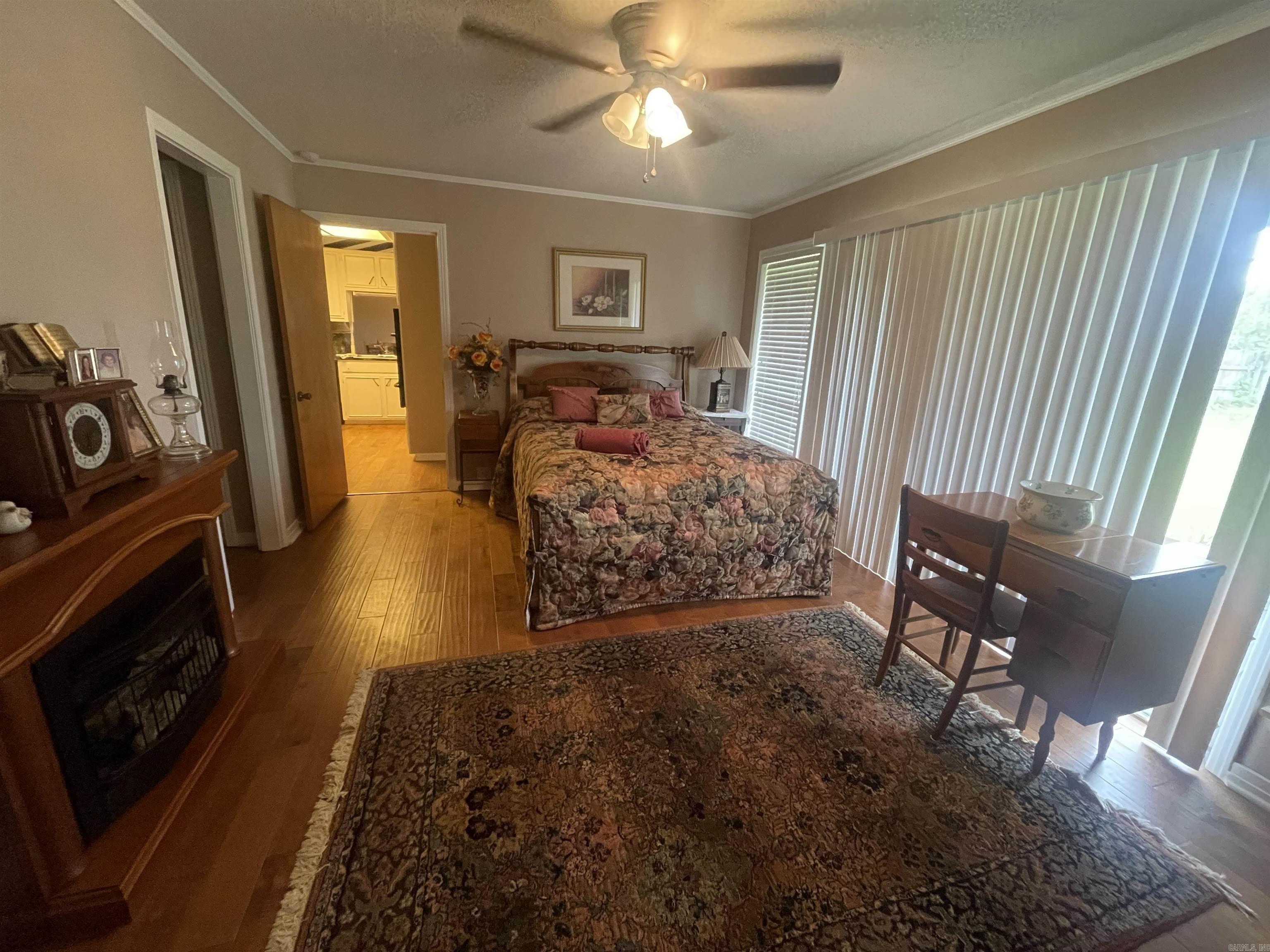 304  Star  Gould, AR