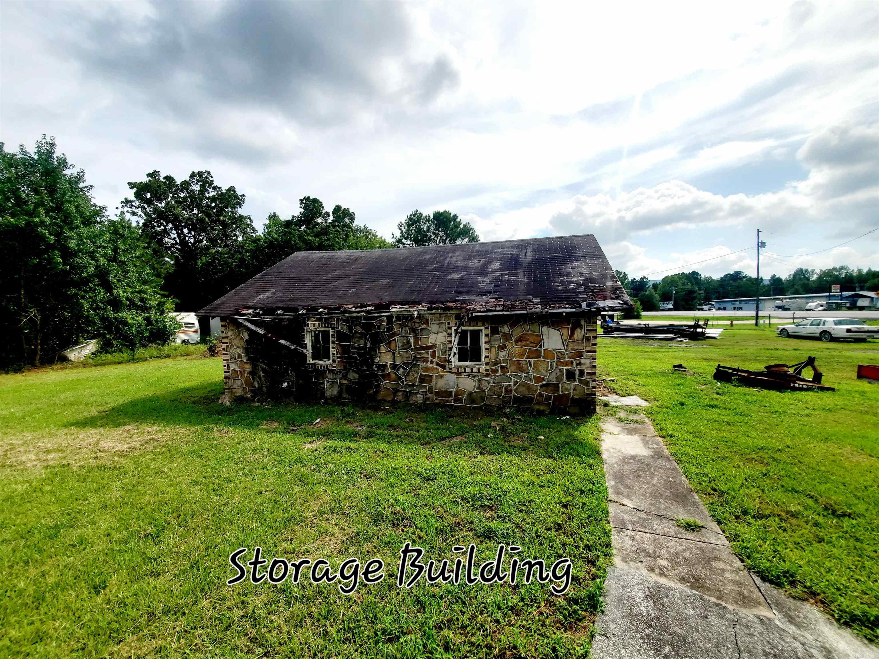 3472  Highway 71 N  Mena, AR